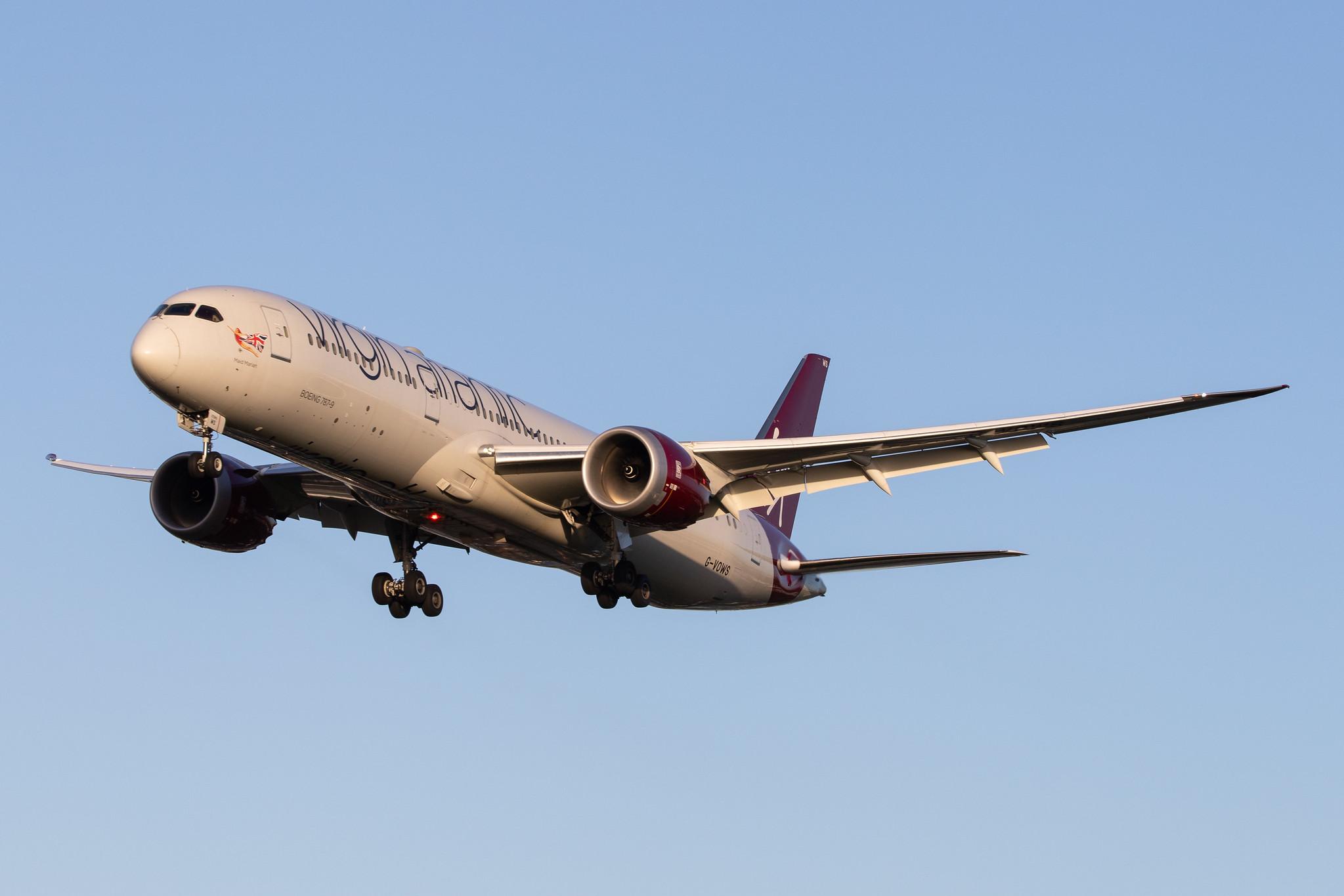 London Heathrow Airport: Virgin Atlantic (VS / VIR) |  Boeing 787-9 Dreamliner B789 | G-VOWS | MSN 37974