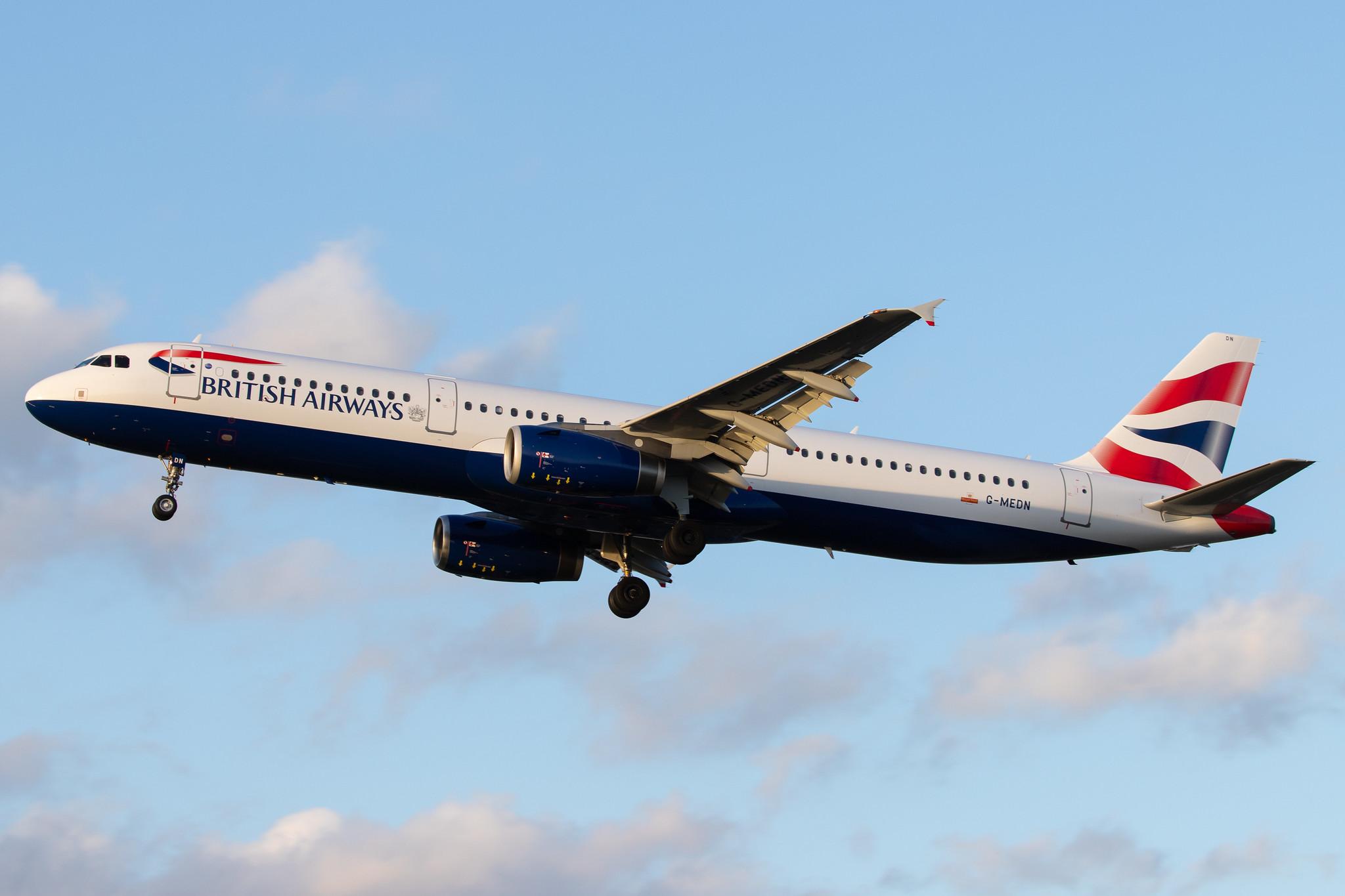 London Heathrow Airport: British Airways (BA / BAW) |  Airbus A321-231 A321 | G-MEDN | MSN 3512