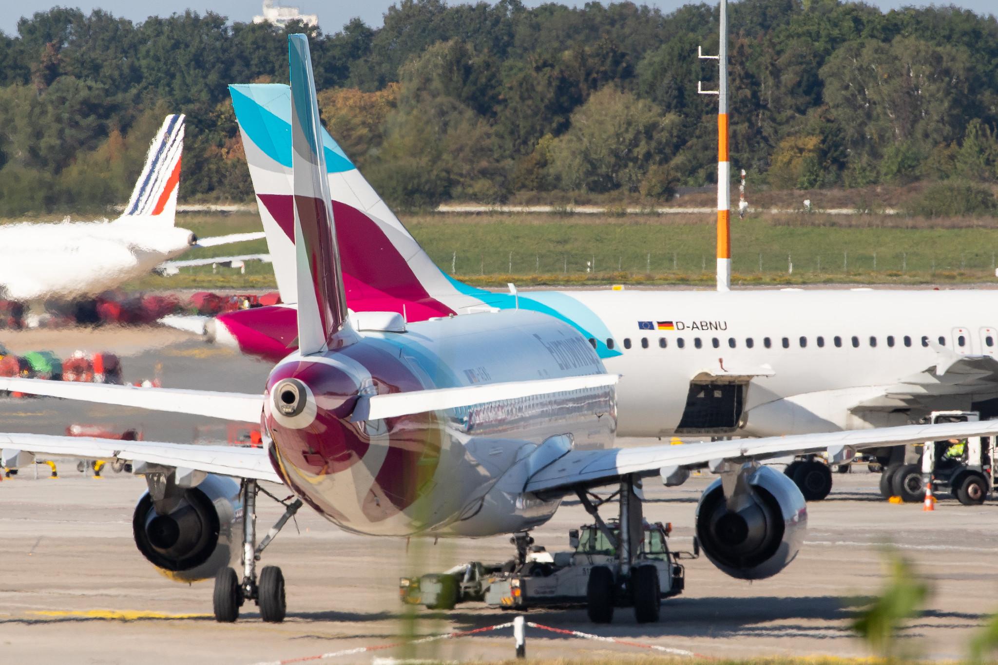 Hamburg Airport: Eurowings (EW / EWG) |  Livery: Visit Sweden/Göteborg Livery |  Airbus A320-214 A320 | D-AEWG | MSN 7121