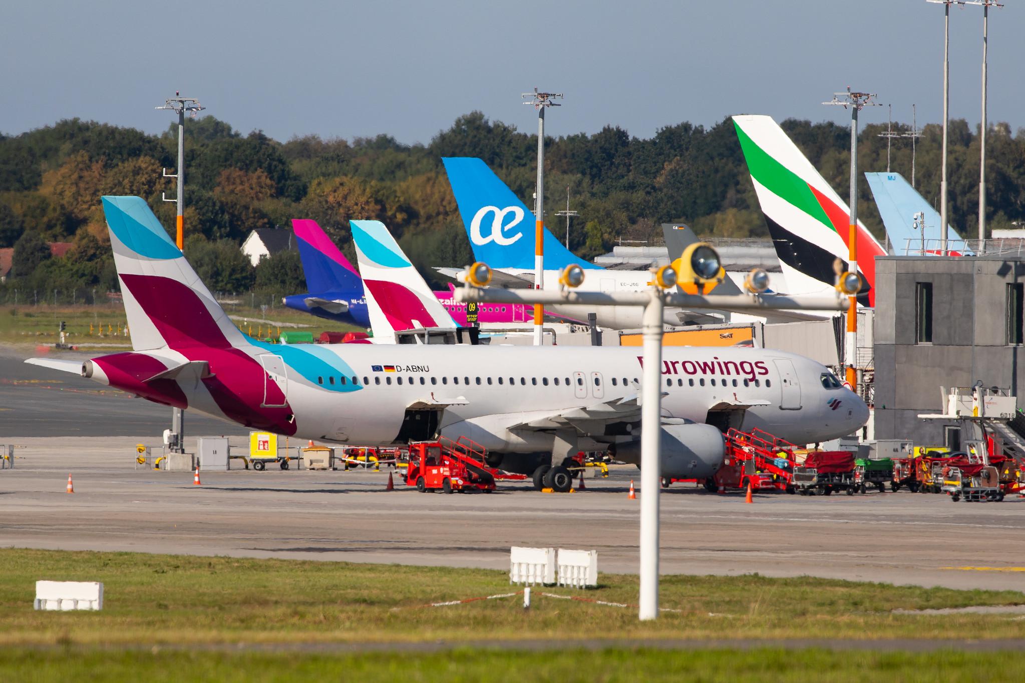 Hamburg Airport: Eurowings (EW / EWG) |  Airbus A320-214 A320 | D-ABNU | MSN 2591