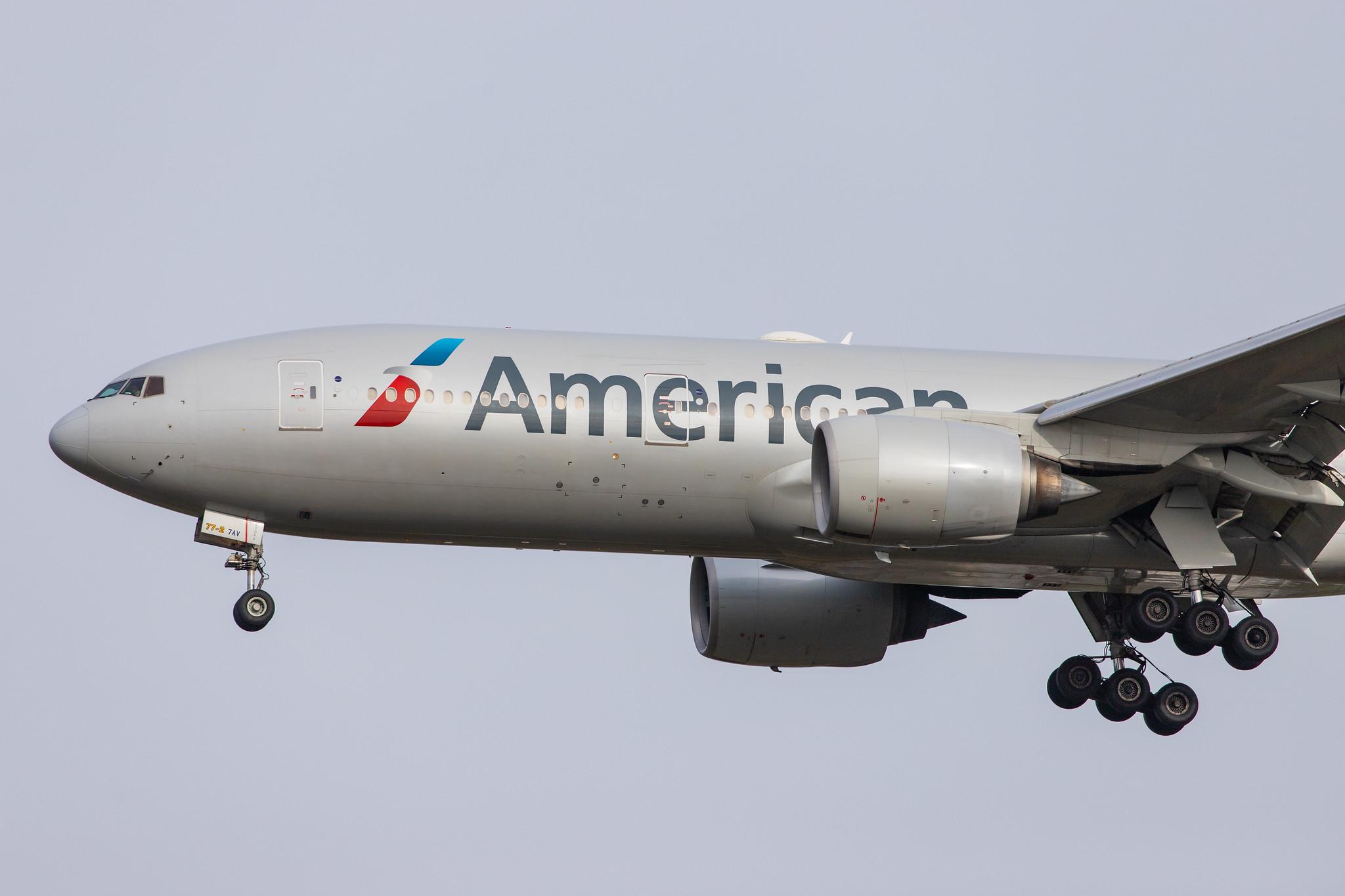 London Heathrow Airport: American Airlines (AA / AAL) |  Boeing 777-223(ER) B772 | N788AN | MSN 30011