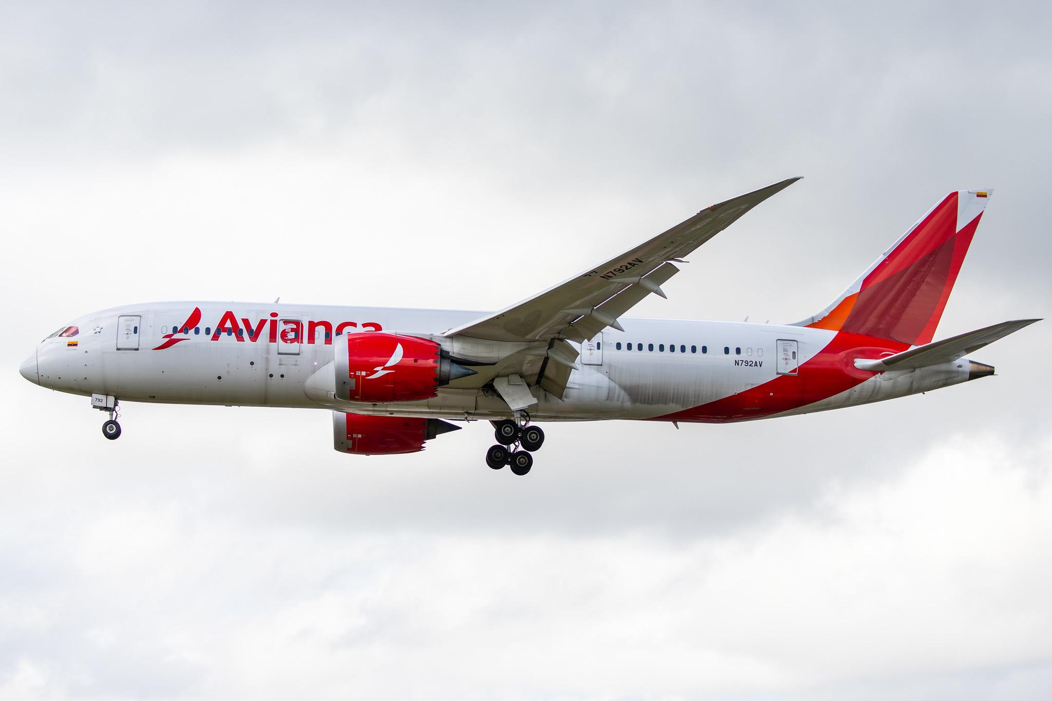 London Heathrow Airport: Avianca (AV / AVA) |  Boeing 787-8 Dreamliner B788 | N792AV | MSN 37510