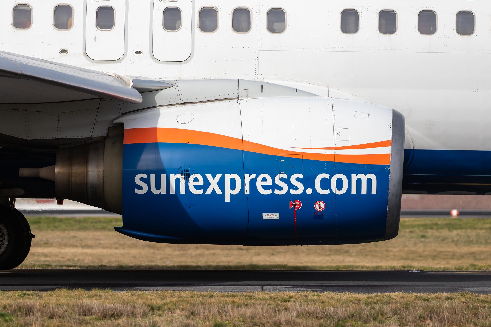 Flughafen Berlin Tegel (TXL): SunExpress (XQ / SXS) |  Boeing 737-8CX B738 | TC-SEE | MSN 32363