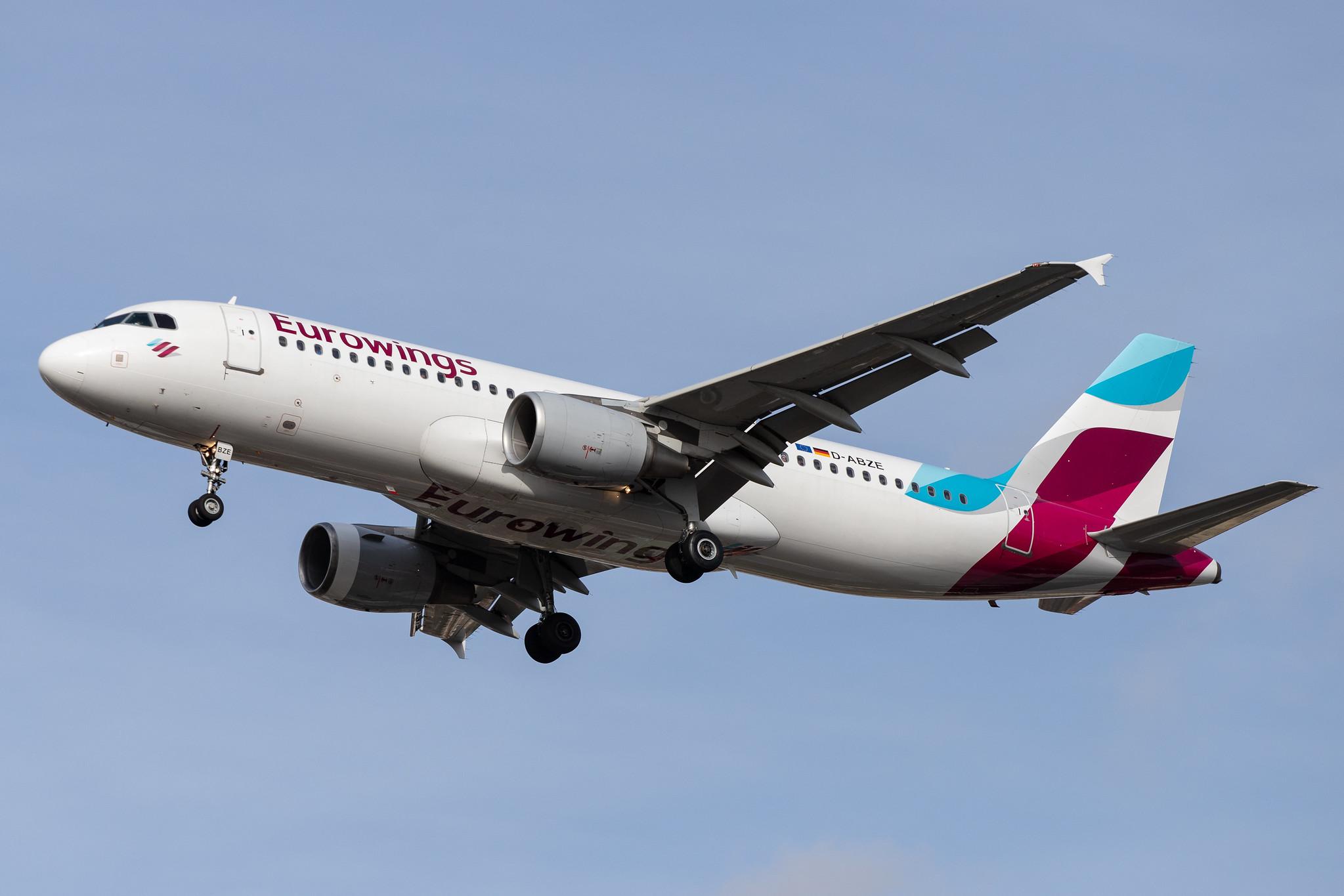 Flughafen Berlin Tegel (TXL): Eurowings (EW / EWG) |  Airbus A320-216 A320 | D-ABZE | MSN 3464