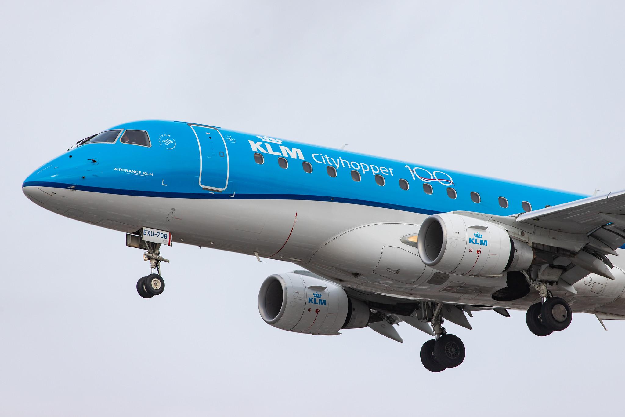 London Heathrow Airport: KLM (KL / KLM) | Operator: KLM Cityhopper |  Embraer E175STD E75L | PH-EXU | MSN 17000708