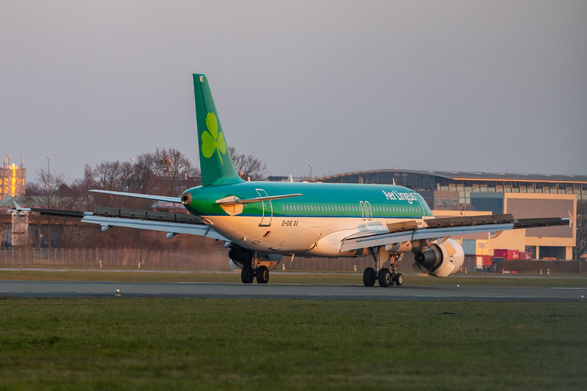 Hamburg Airport: Aer Lingus (EI / EIN) |  Airbus A320-214 A320 | EI-DVE | MSN 3129