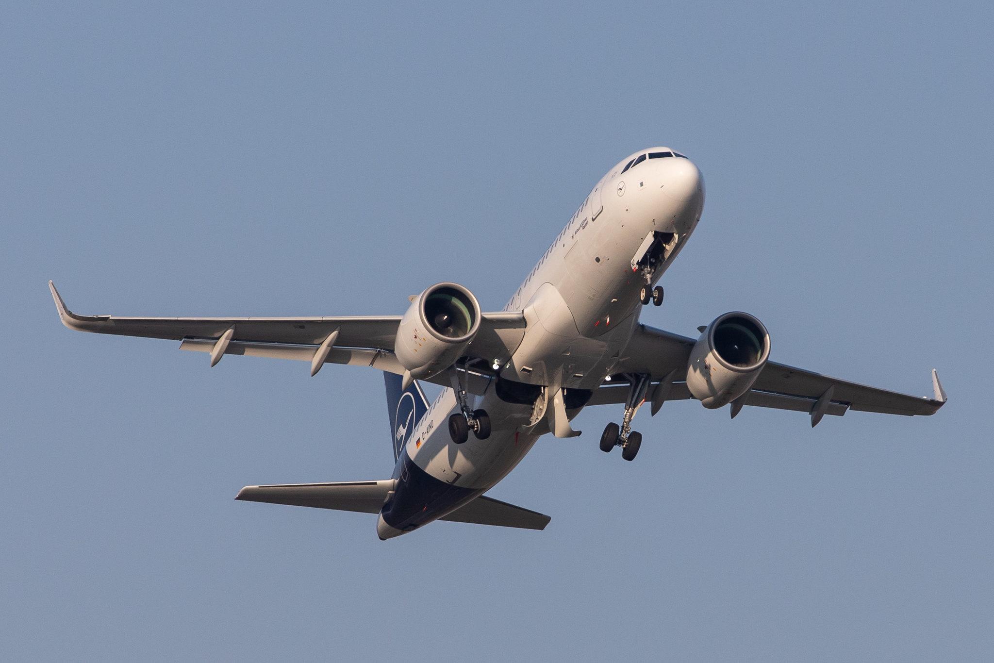 Hamburg Airport: Lufthansa (LH / DLH) |  Airbus A320-271N A20N | D-AINO | MSN 8559
