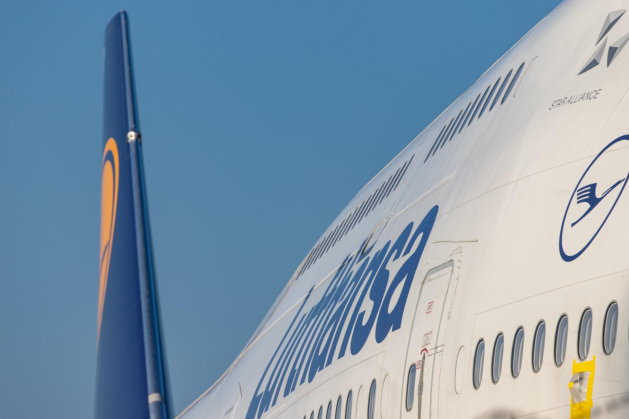 Hamburg Airport: Lufthansa (LH / DLH) |  Boeing 747-830 B748 | D-ABYI | MSN 37833