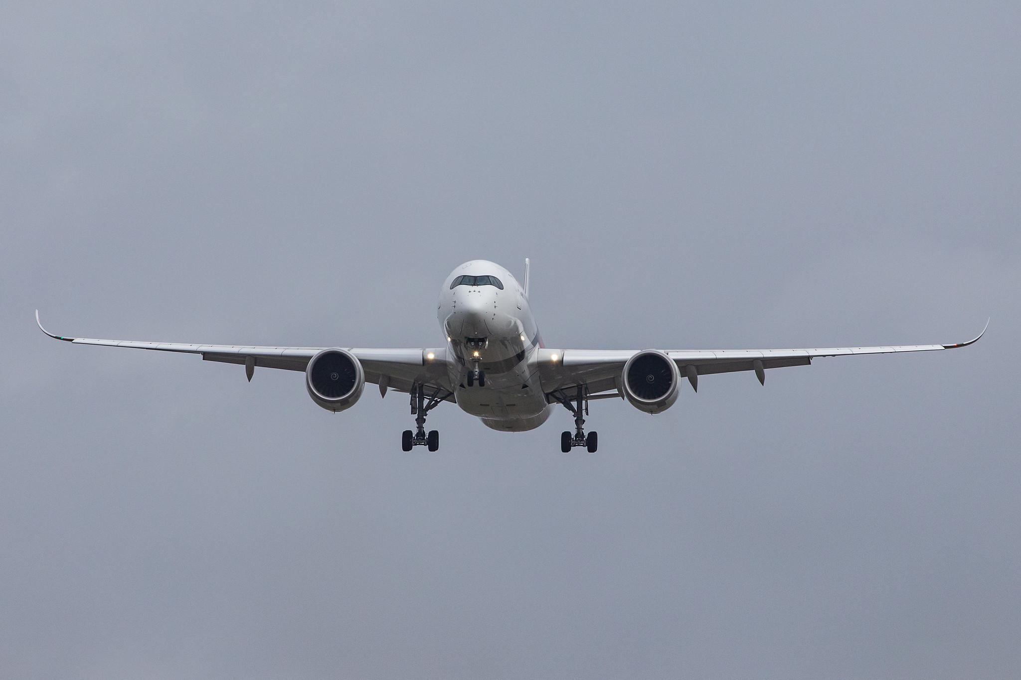 London Heathrow Airport: Malaysia Airlines (MH / MAS) |  Airbus A350-941 A359 | 9M-MAB | MSN 159