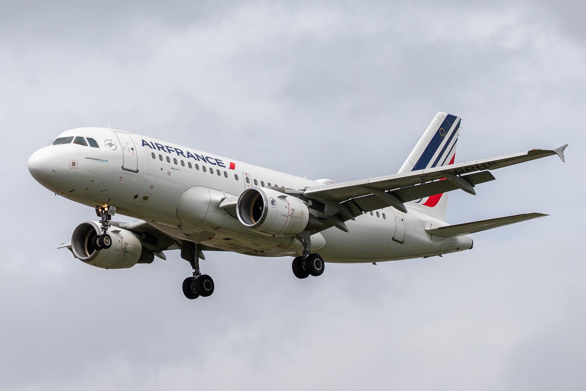 London Heathrow Airport: Air France (AF / AFR) |  Airbus A319-111 A319 | F-GRHS | MSN 1444
