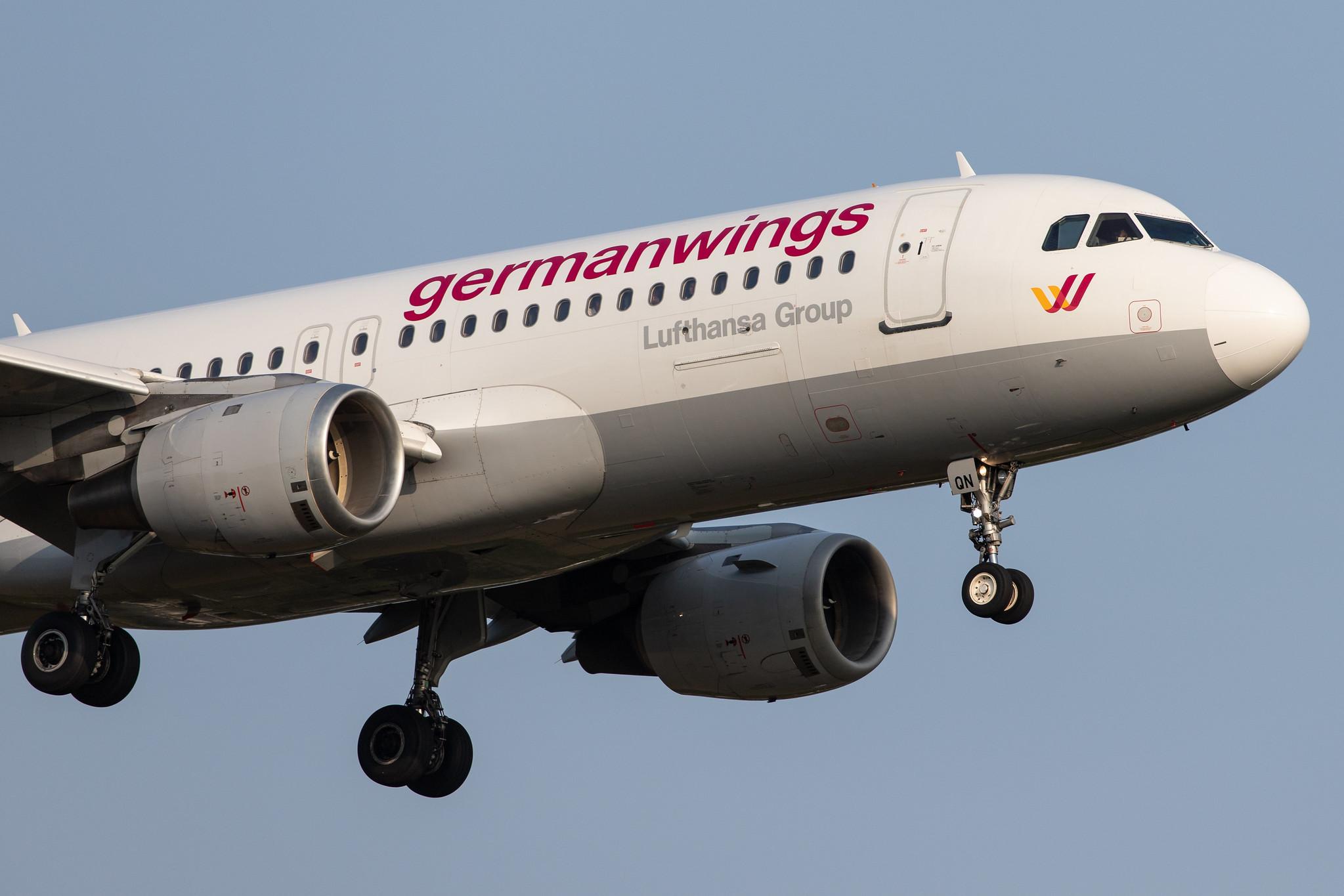 Hamburg Airport: Eurowings (EW / EWG) | Operator: Germanwings |  Airbus A320-211 A320 | D-AIQN | MSN 0269