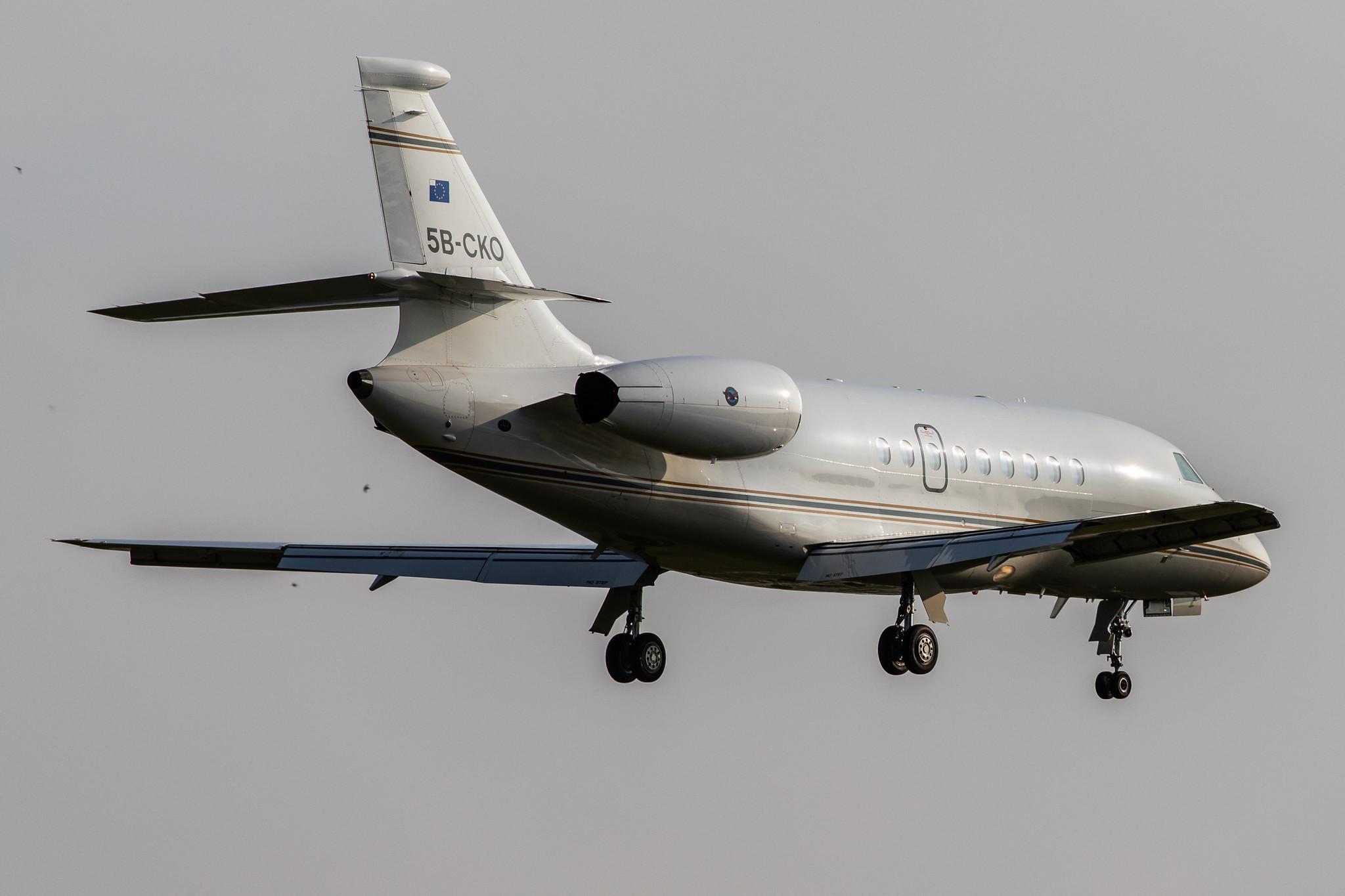 Hamburg Airport: Private owner |  Dassault Falcon 2000EX F2TH | 5B-CKO | MSN 96