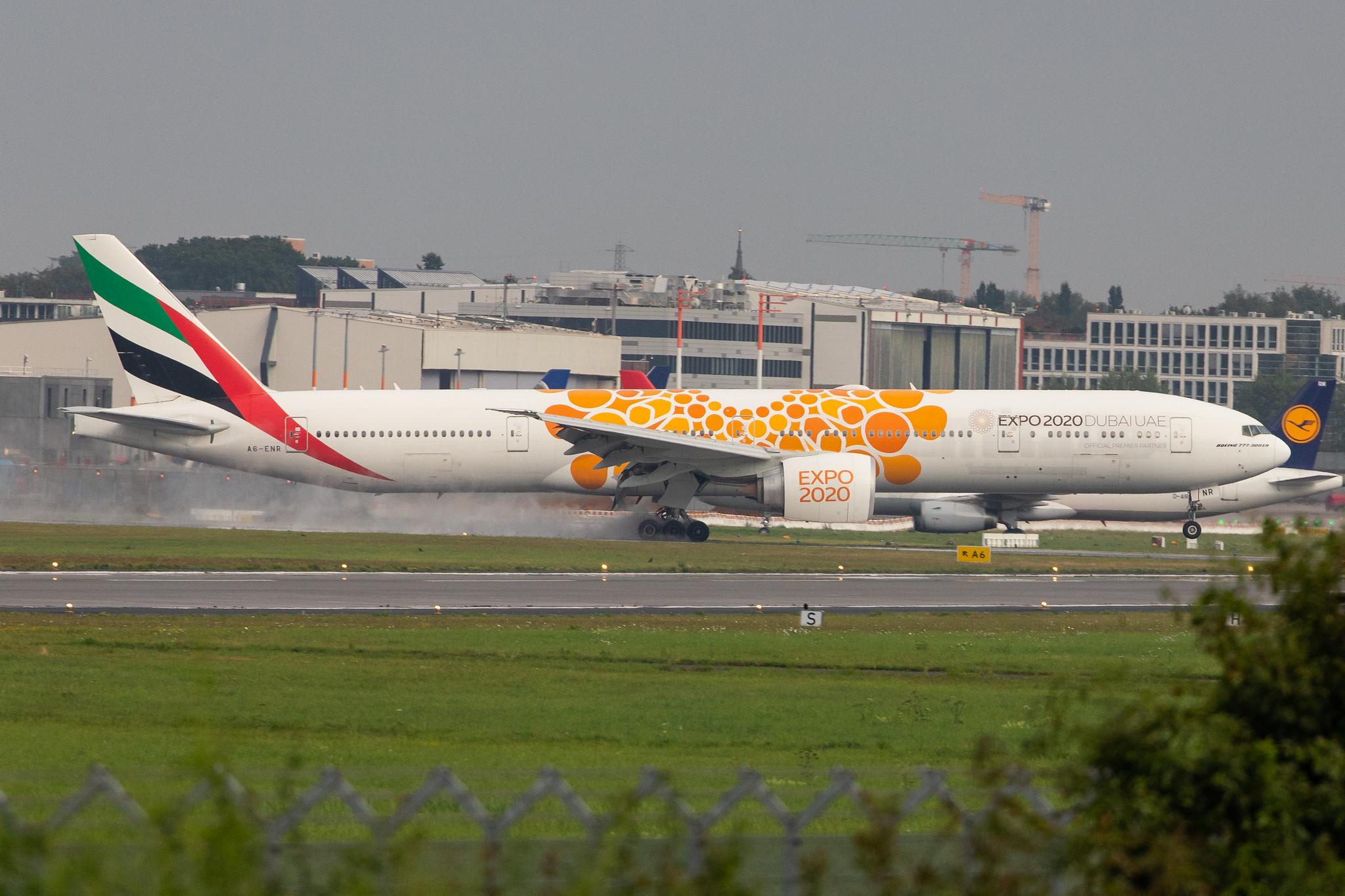 Hamburg Airport: Emirates (EK / UAE) |  Livery: Expo 2020 - Opportunity Livery |  Boeing 777-31H(ER) B77W | A6-ENR | MSN 41364