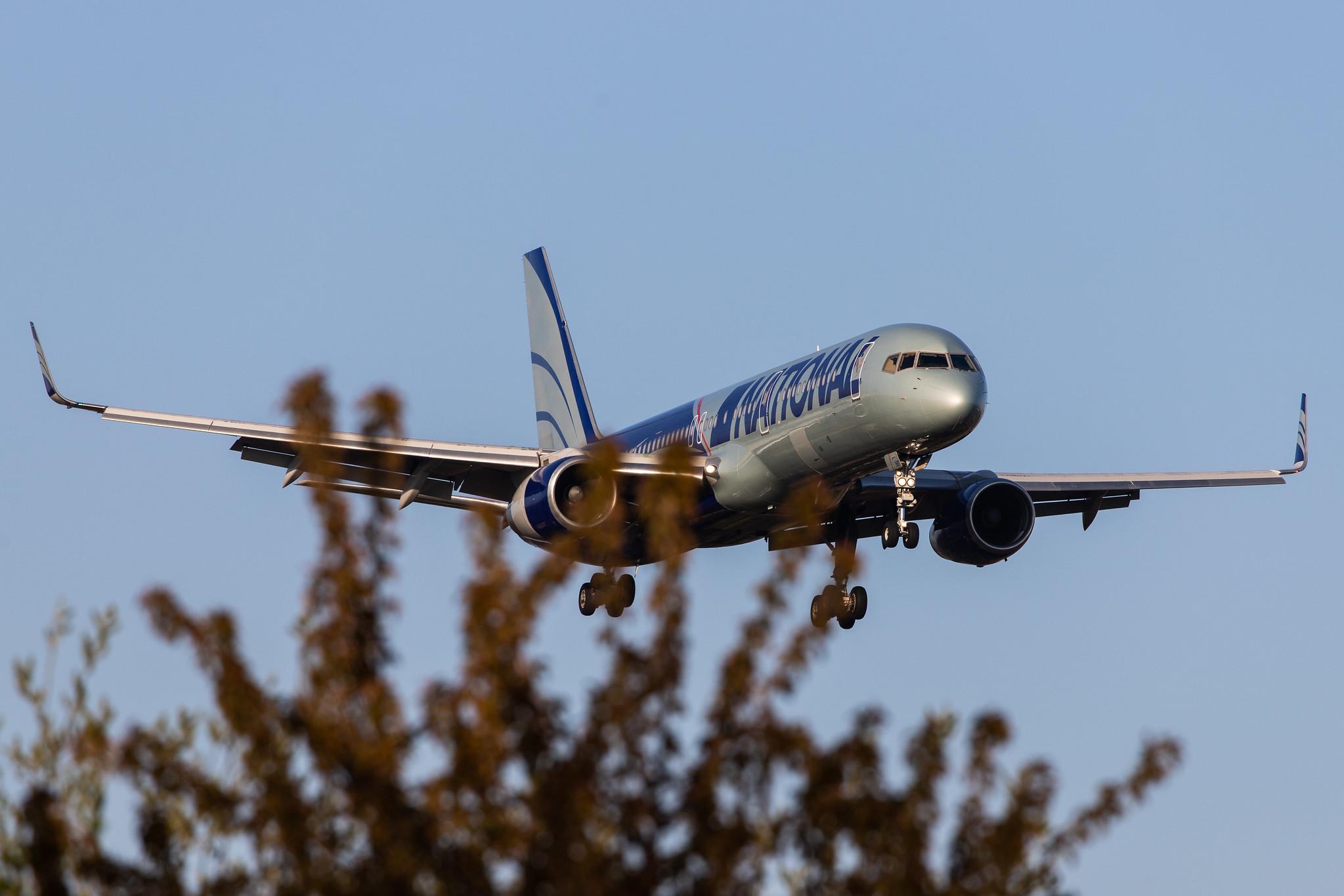 Hamburg Airport: National Airlines (N8 / NCR) |  Boeing 757-223 B752 | N567CA | MSN 24608
