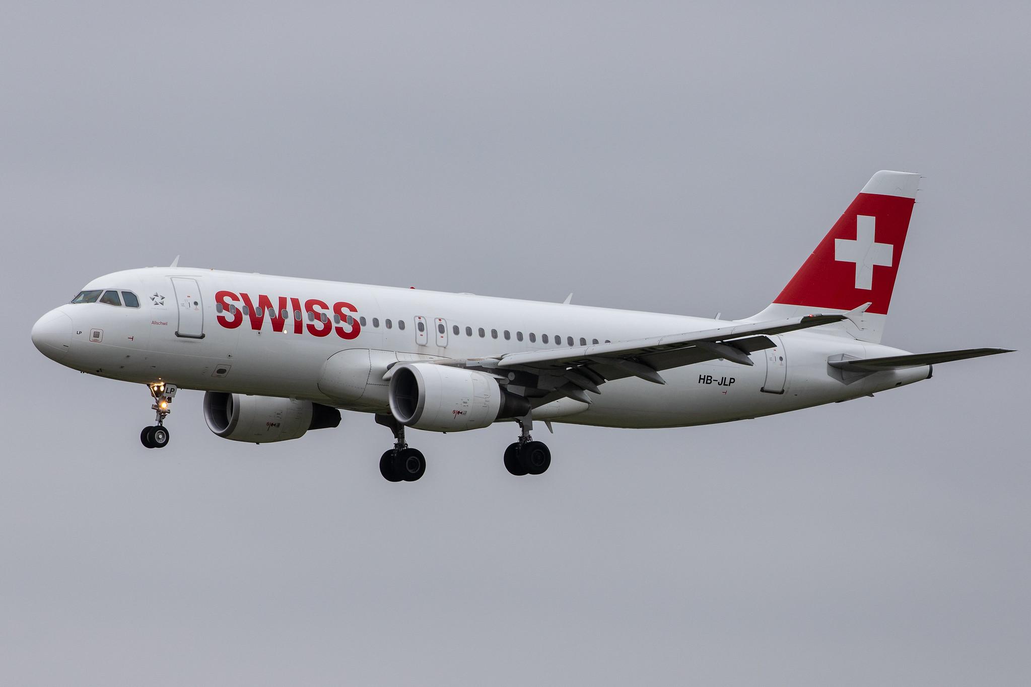 Hamburg Airport: Swiss (LX / SWR) |  Airbus A320-214 A320 | HB-JLP | MSN 4618