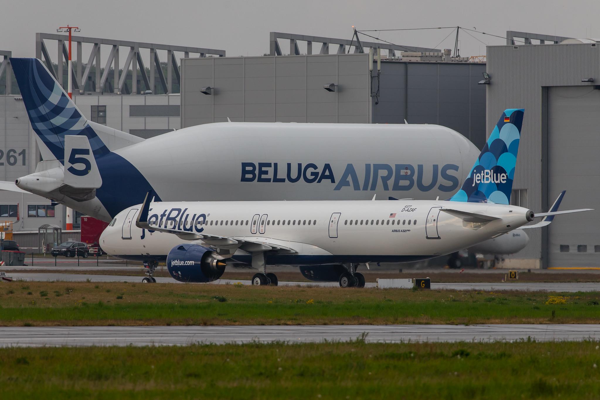 Flugplatz Hamburg-Finkenwerder: Airbus (/ AIB) |  Airbus A321-271NX A21N | D-AZAF | MSN 9377 (Future: JetBlue Airways B6 / JBU, N2048J)