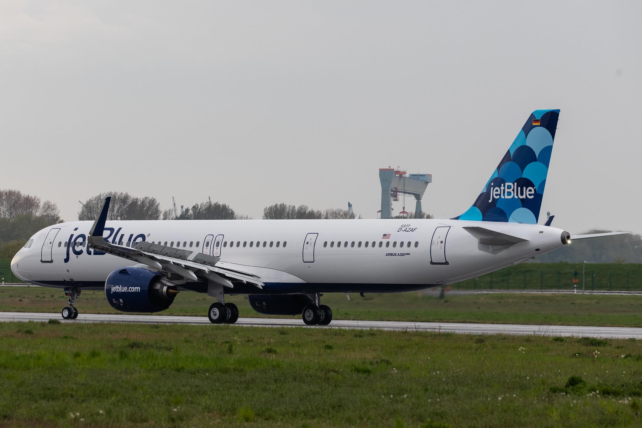 Flugplatz Hamburg-Finkenwerder: Airbus (/ AIB) |  Airbus A321-271NX A21N | D-AZAF | MSN 9377 (Future: JetBlue Airways B6 / JBU, N2048J)