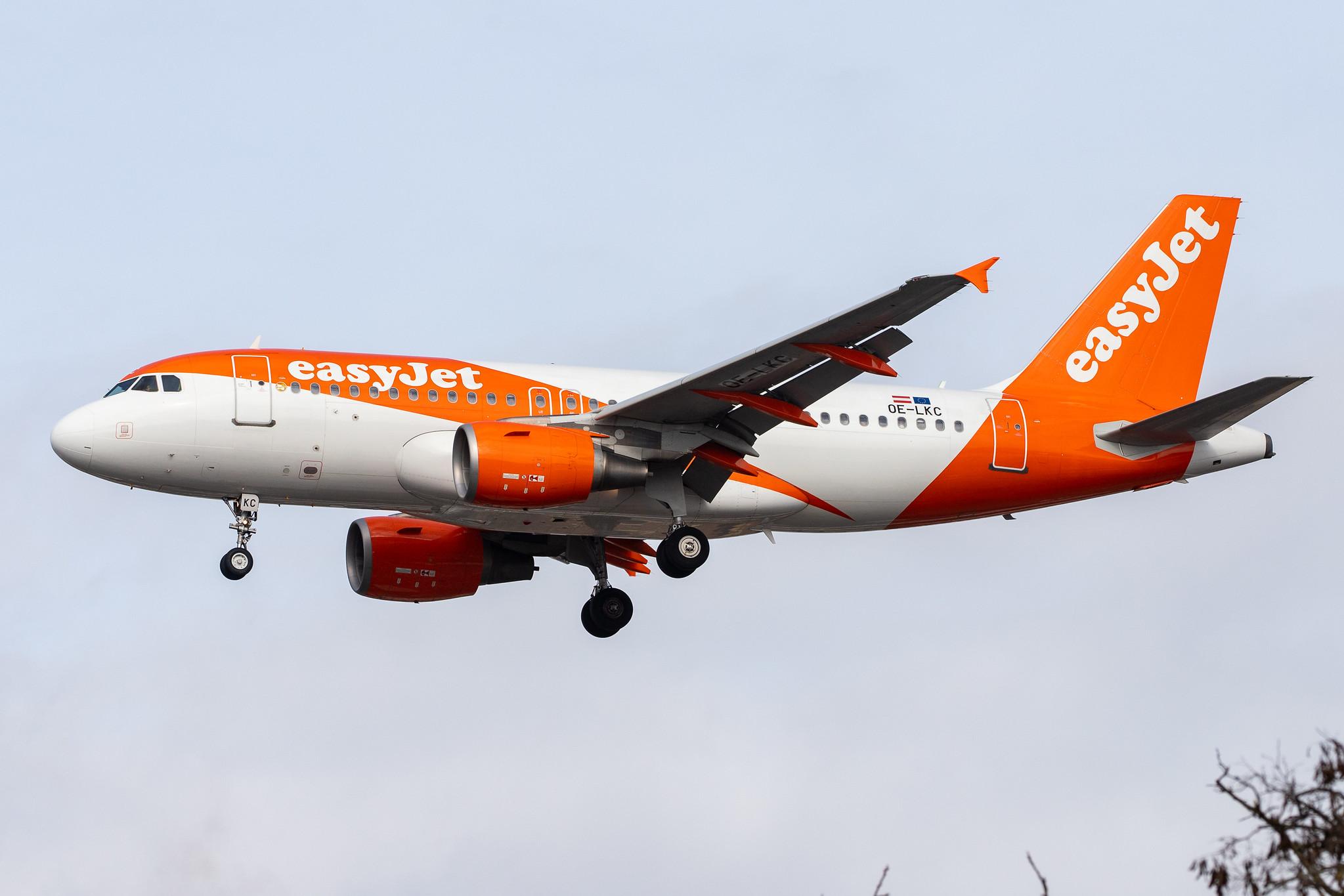 Flughafen Berlin Tegel (TXL): easyJet (U2 / EZY) | Operator: easyJet Europe |  Airbus A319-111 A319 | OE-LKC | MSN 4056