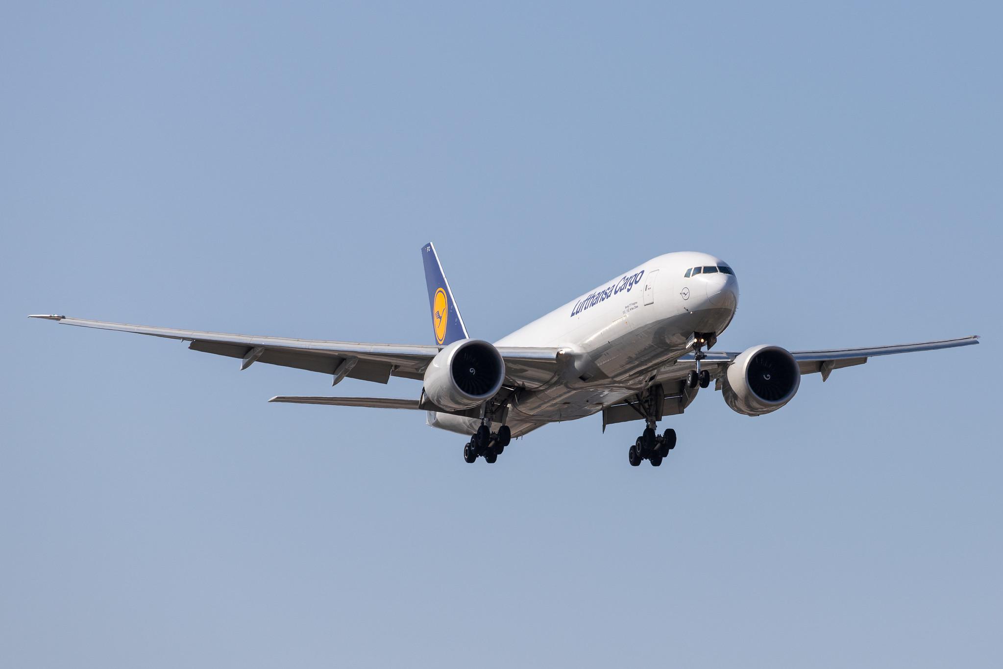 Frankfurt Airport: Lufthansa Cargo (/ GEC) |  Boeing 777-FBT B77L | D-ALFC | MSN 41676