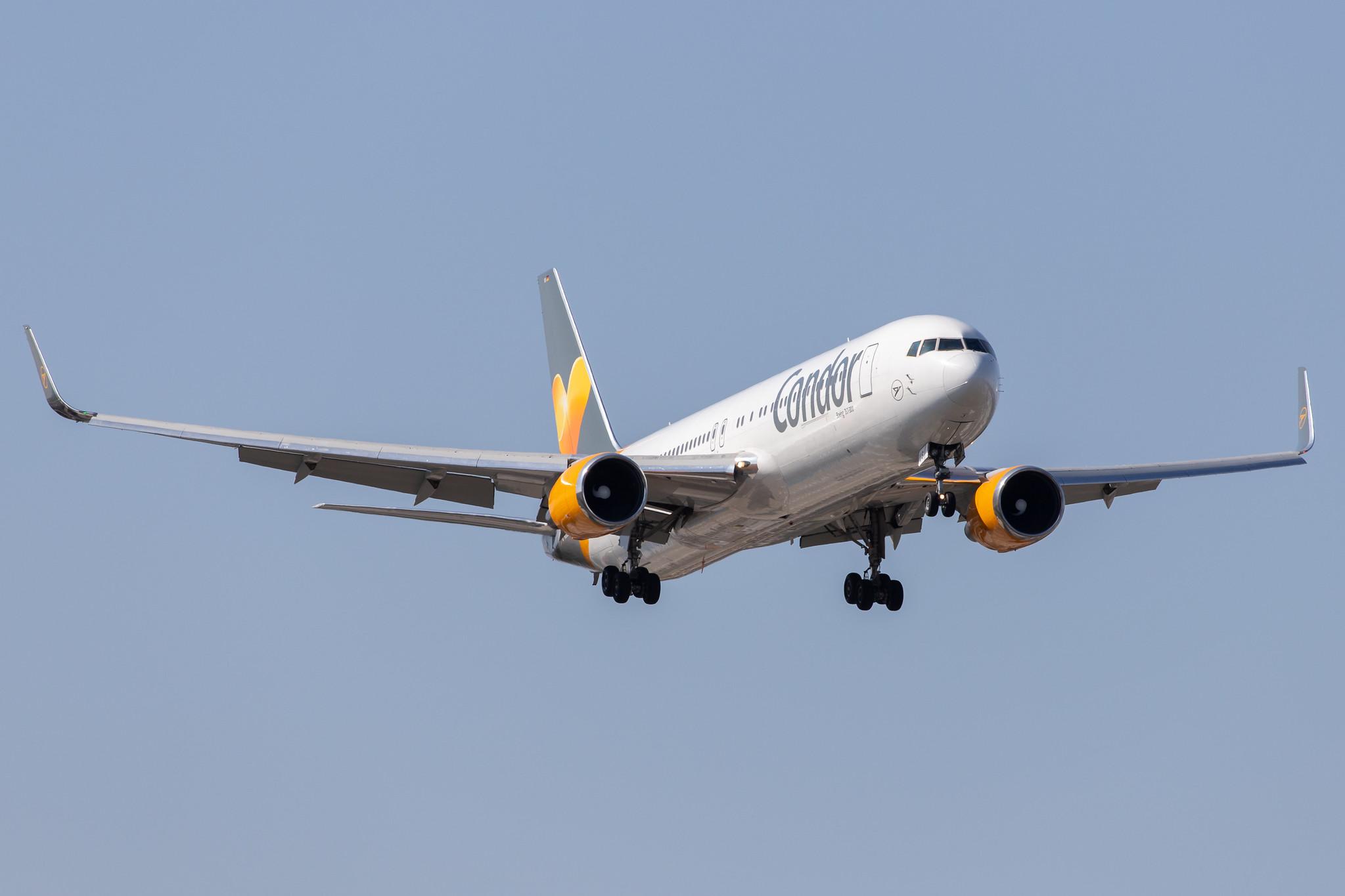 Frankfurt Airport: Condor (DE / CFG) |  Boeing 767-38E(ER) B763 | D-ABUS | MSN 30840