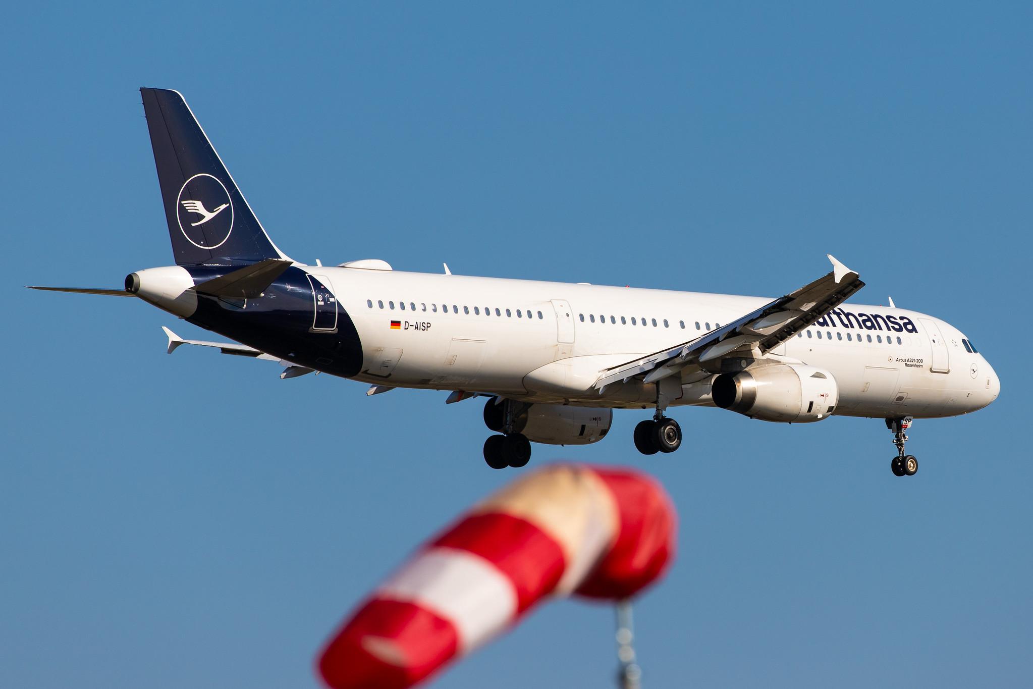 Frankfurt Airport: Lufthansa (LH / DLH) |  Airbus A321-231 A321 | D-AISP | MSN 3864