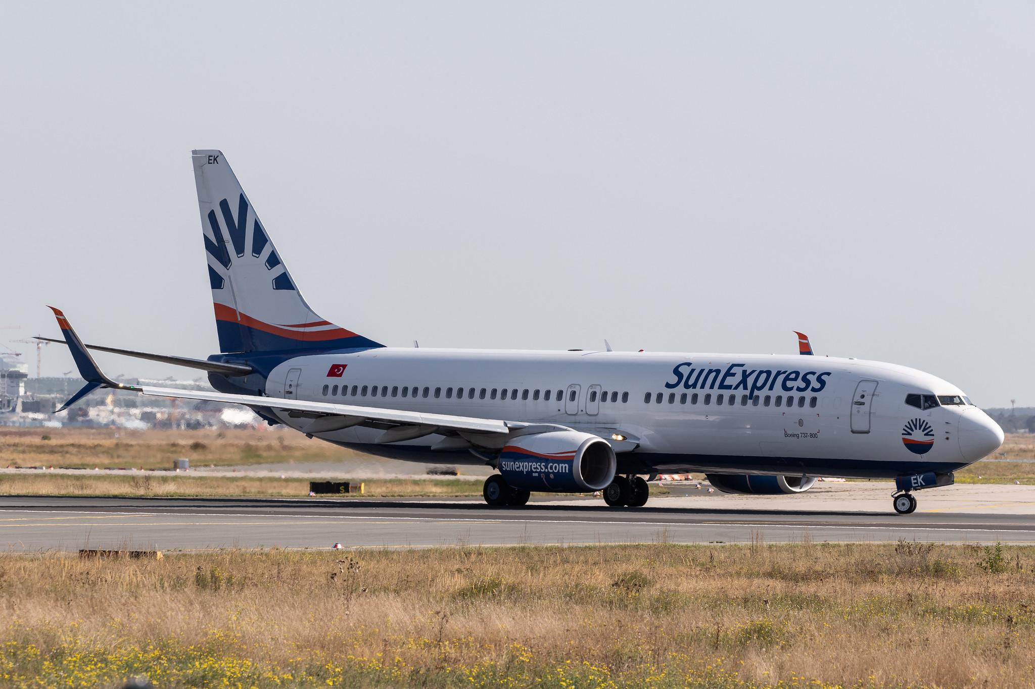 Frankfurt Airport: SunExpress (XQ / SXS) |  Boeing 737-8HC B738 | TC-SEK | MSN 61172