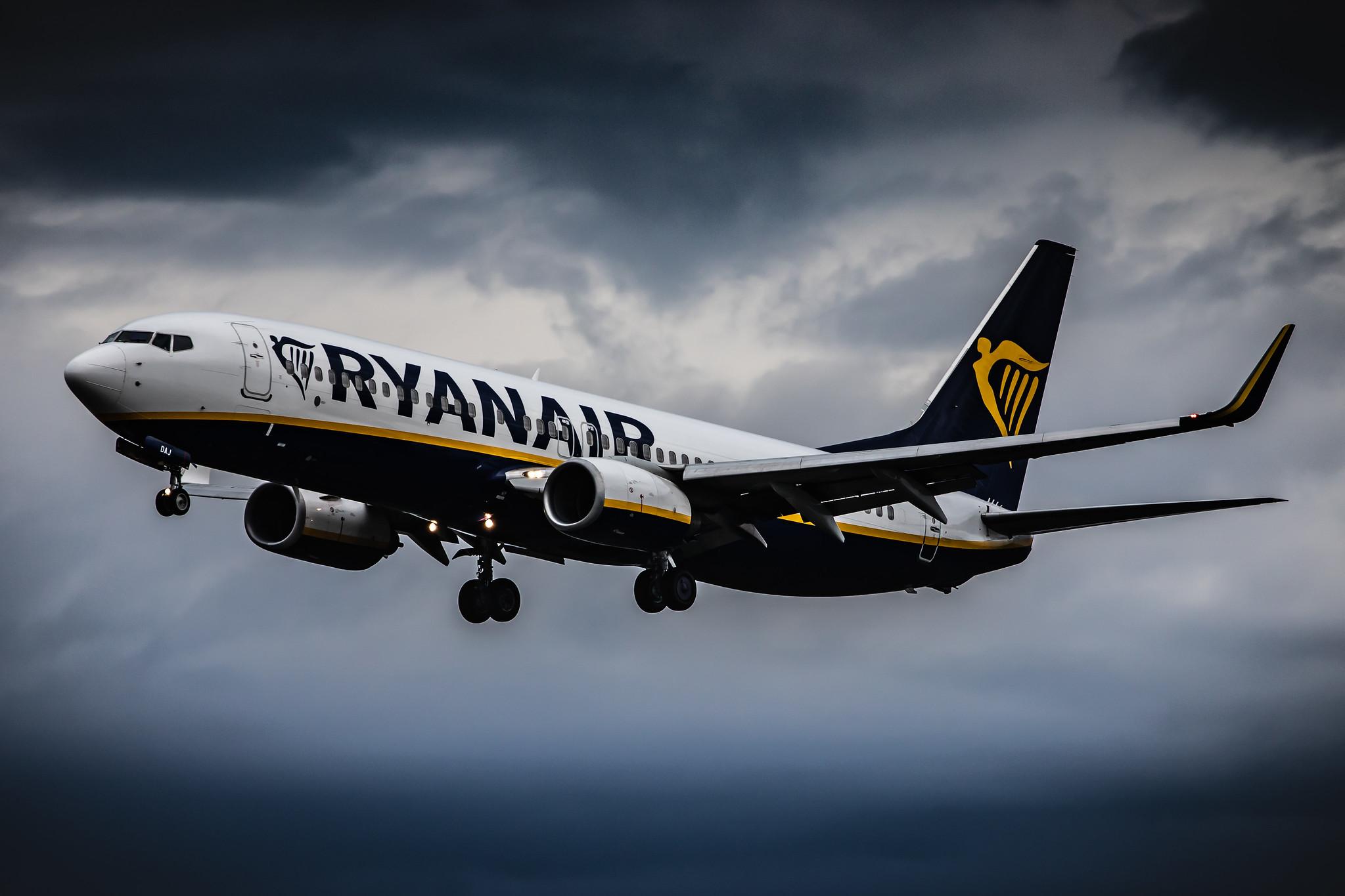Frankfurt Airport: Ryanair (FR / RYR) |  Boeing 737-8AS B738 | EI-DAJ | MSN 33548