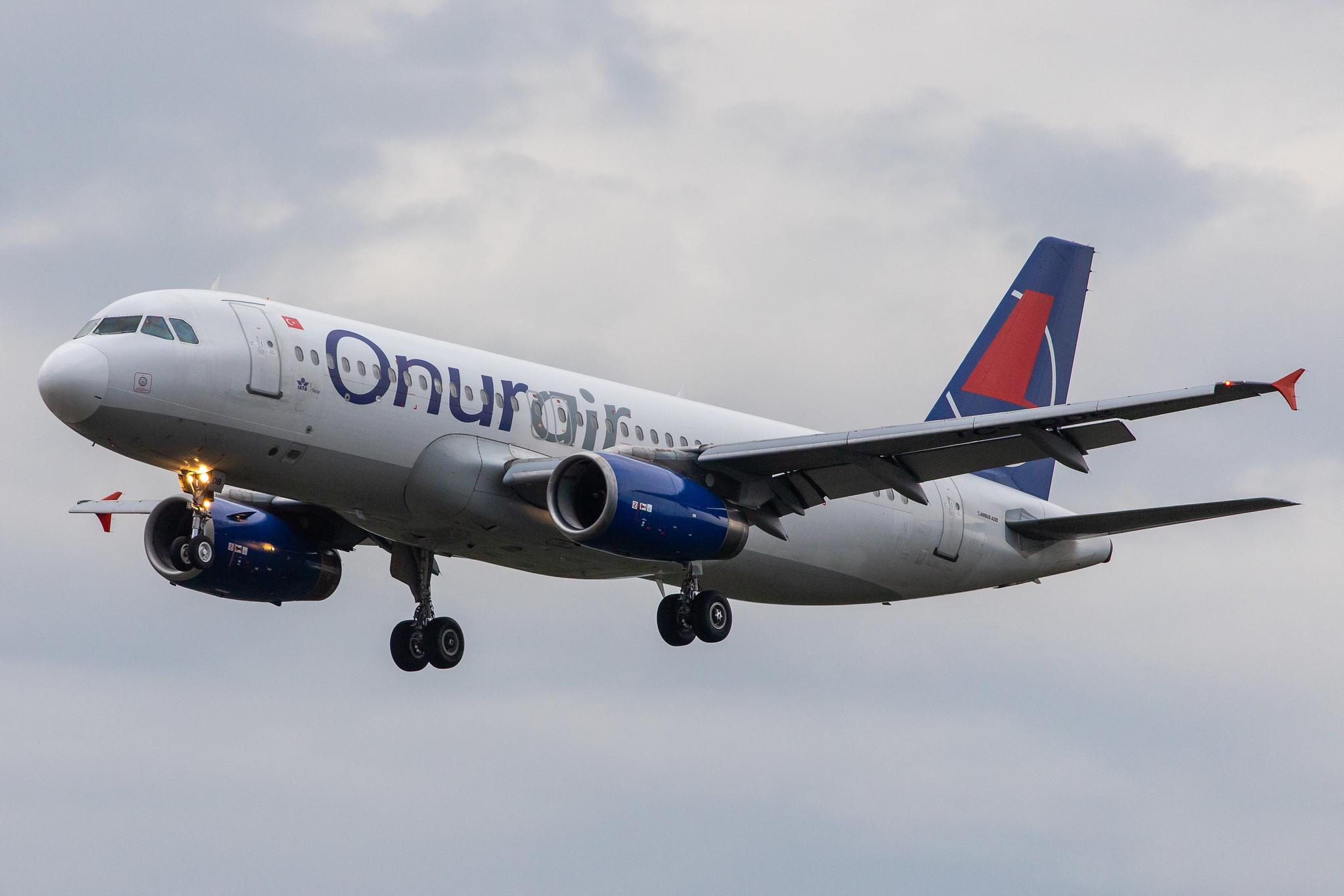 Frankfurt Airport: Onur Air (8Q / OHY) |  Airbus A320-232 A320 | TC-ODB | MSN 0580