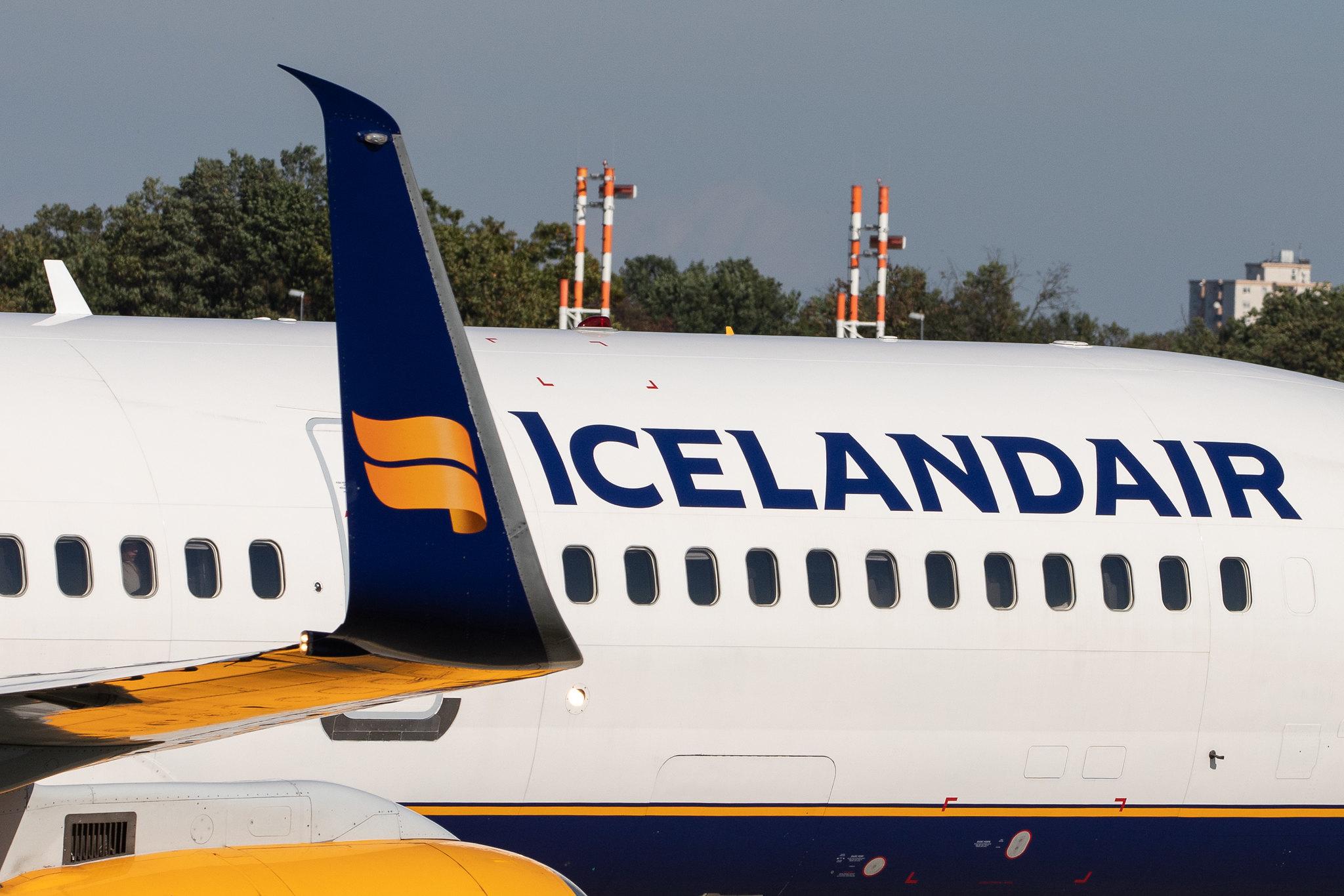 Frankfurt Airport: Icelandair (FI / ICE) |  Boeing 757-256 B752 | TF-ISJ | MSN 26249