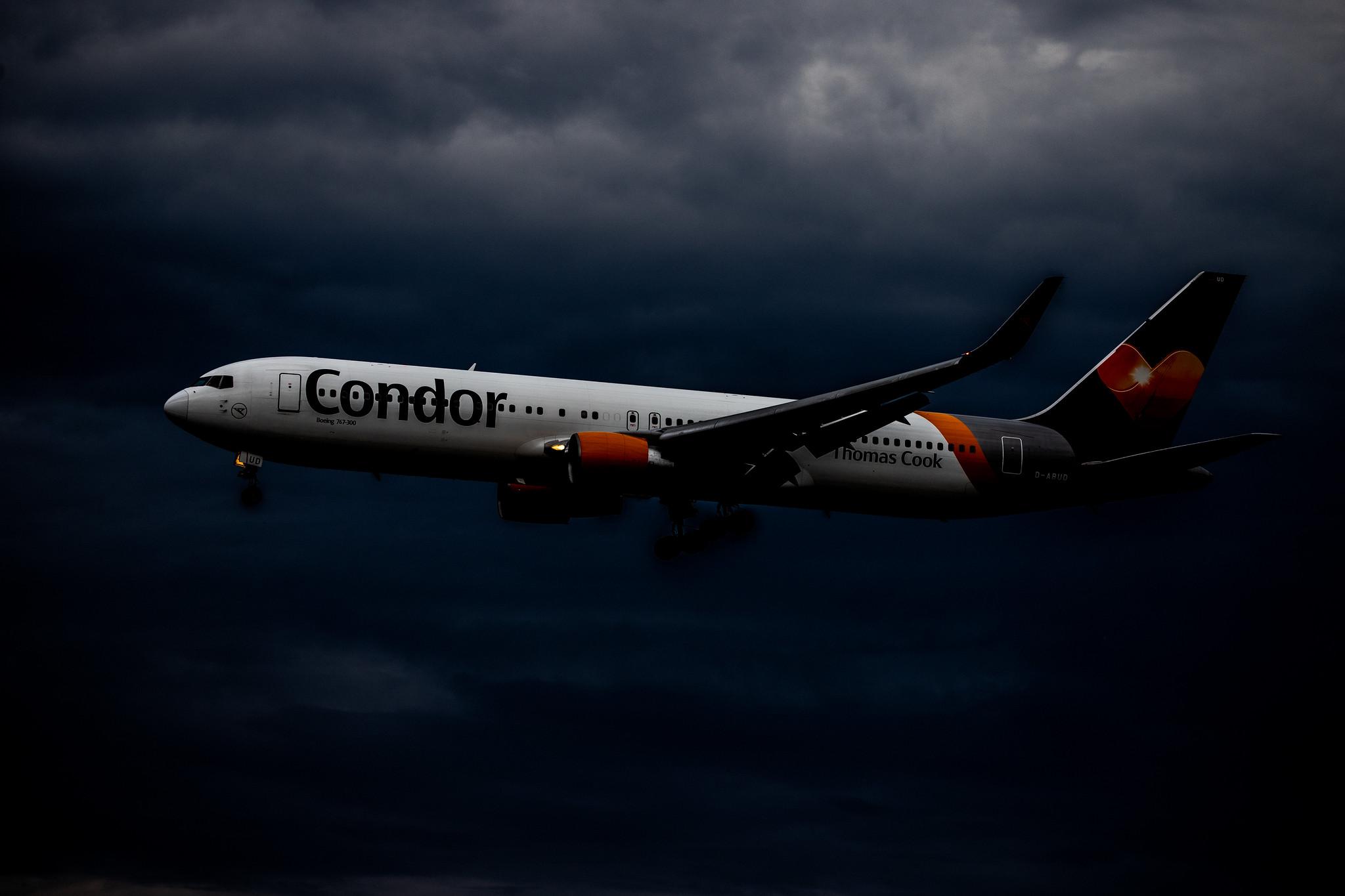 Frankfurt Airport: Condor (DE / CFG) |  Boeing 767-330(ER) B763 | D-ABUD | MSN 26983