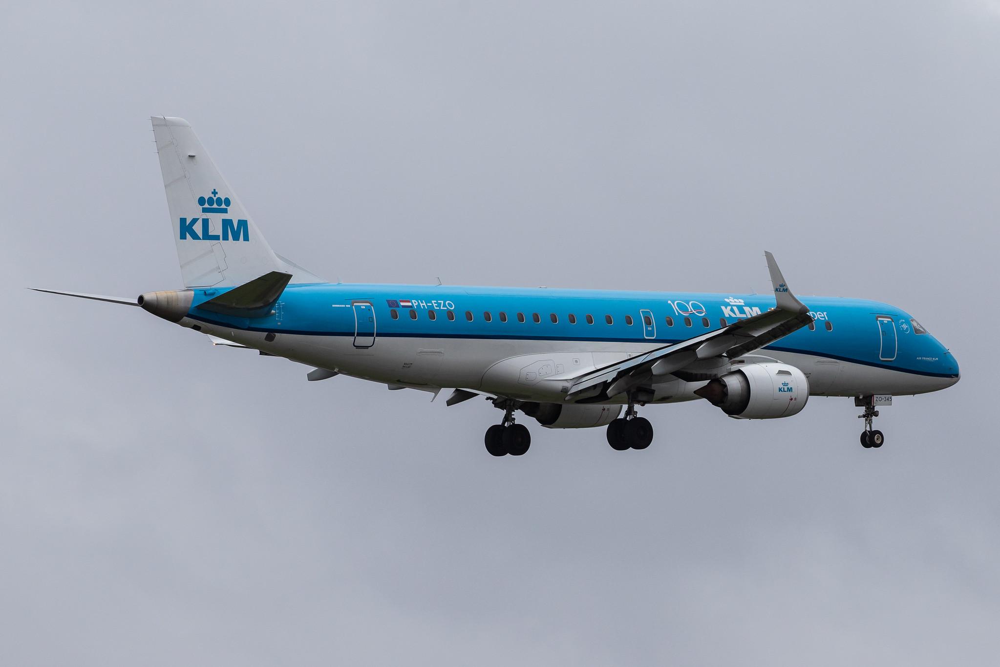 London Heathrow Airport: KLM (KL / KLM) | Operator: KLM Cityhopper |  Embraer E190STD E190 | PH-EZO | MSN 19000345