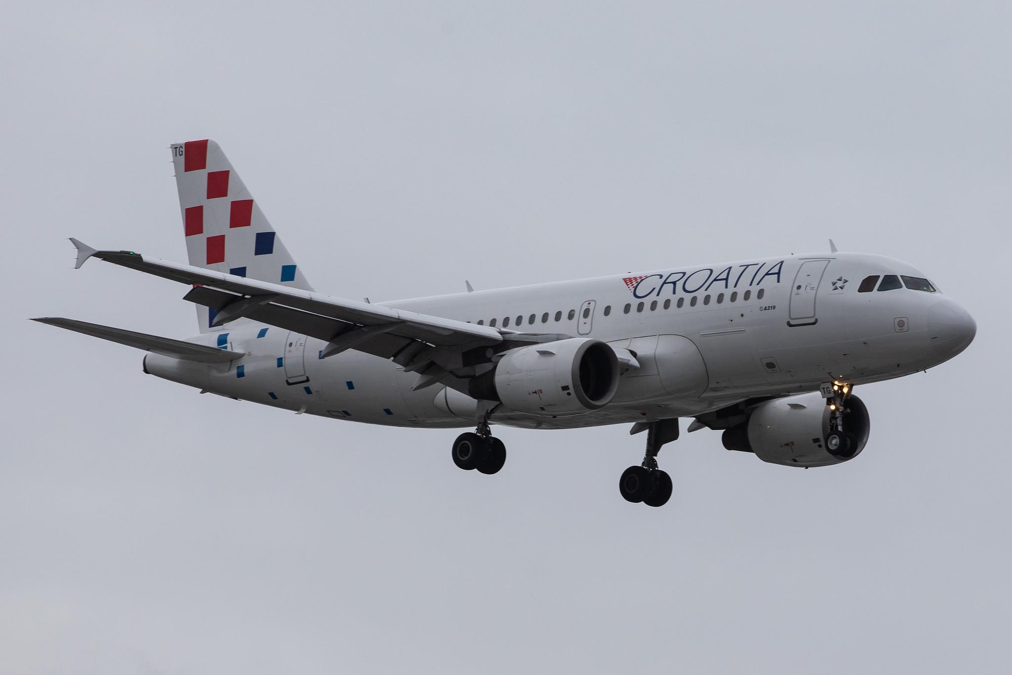 London Heathrow Airport: Croatia Airlines (OU / CTN) |  Airbus A319-112 A319 | 9A-CTG | MSN 0767