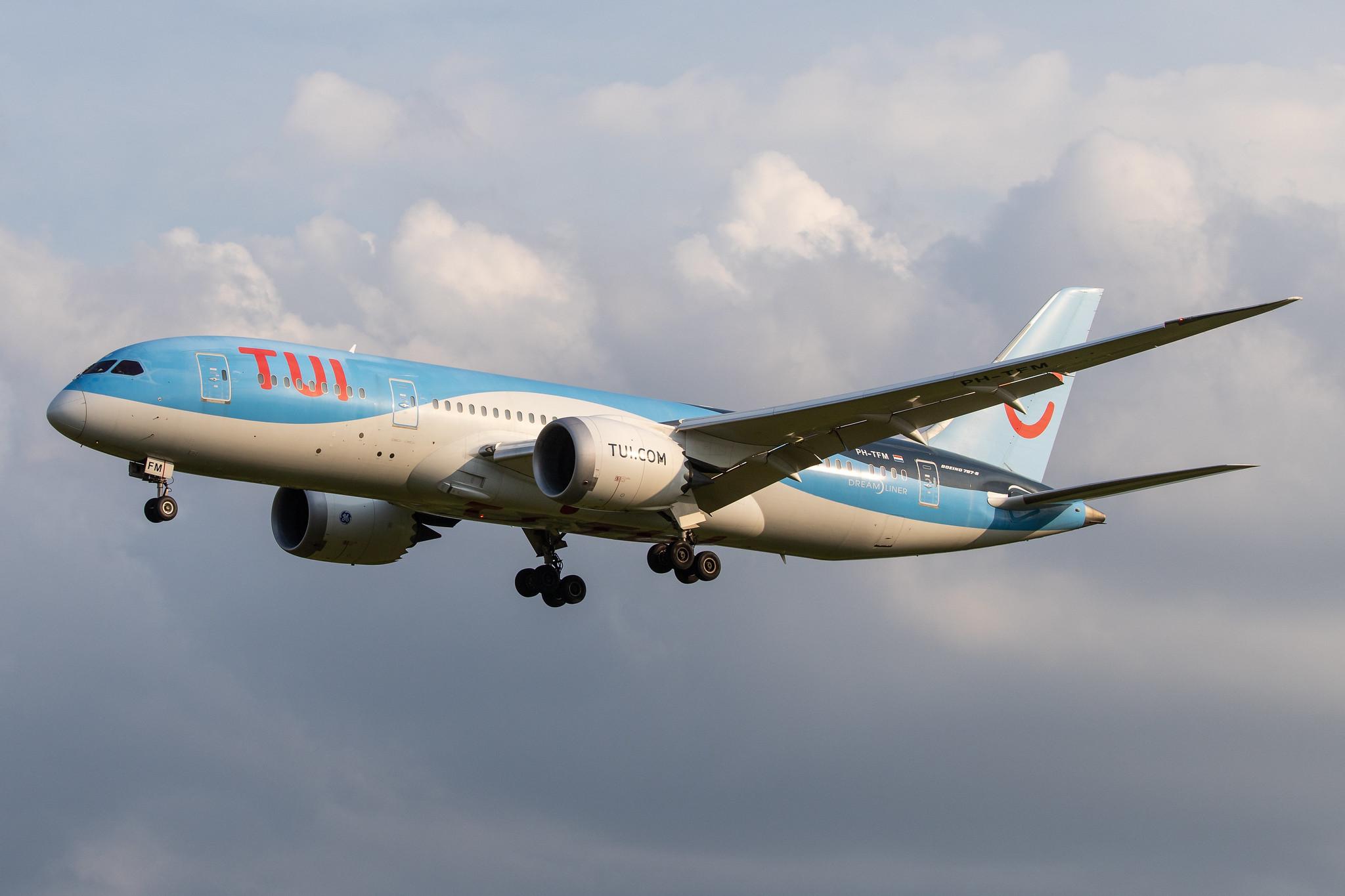 Hamburg Airport: TUI (X3 / TUI) | Operator: TUI fly Netherlands |  Boeing 787-8 Dreamliner B788 | PH-TFM | MSN 36429