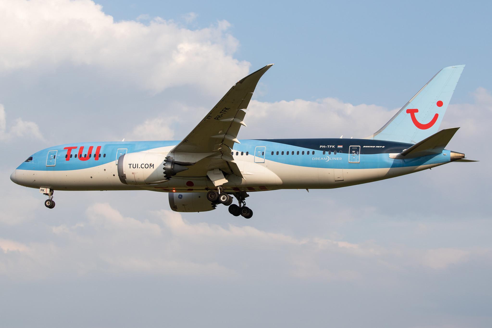 Hamburg Airport: TUI (X3 / TUI) | Operator: TUI fly Netherlands |  Boeing 787-8 Dreamliner B788 | PH-TFK | MSN 36427