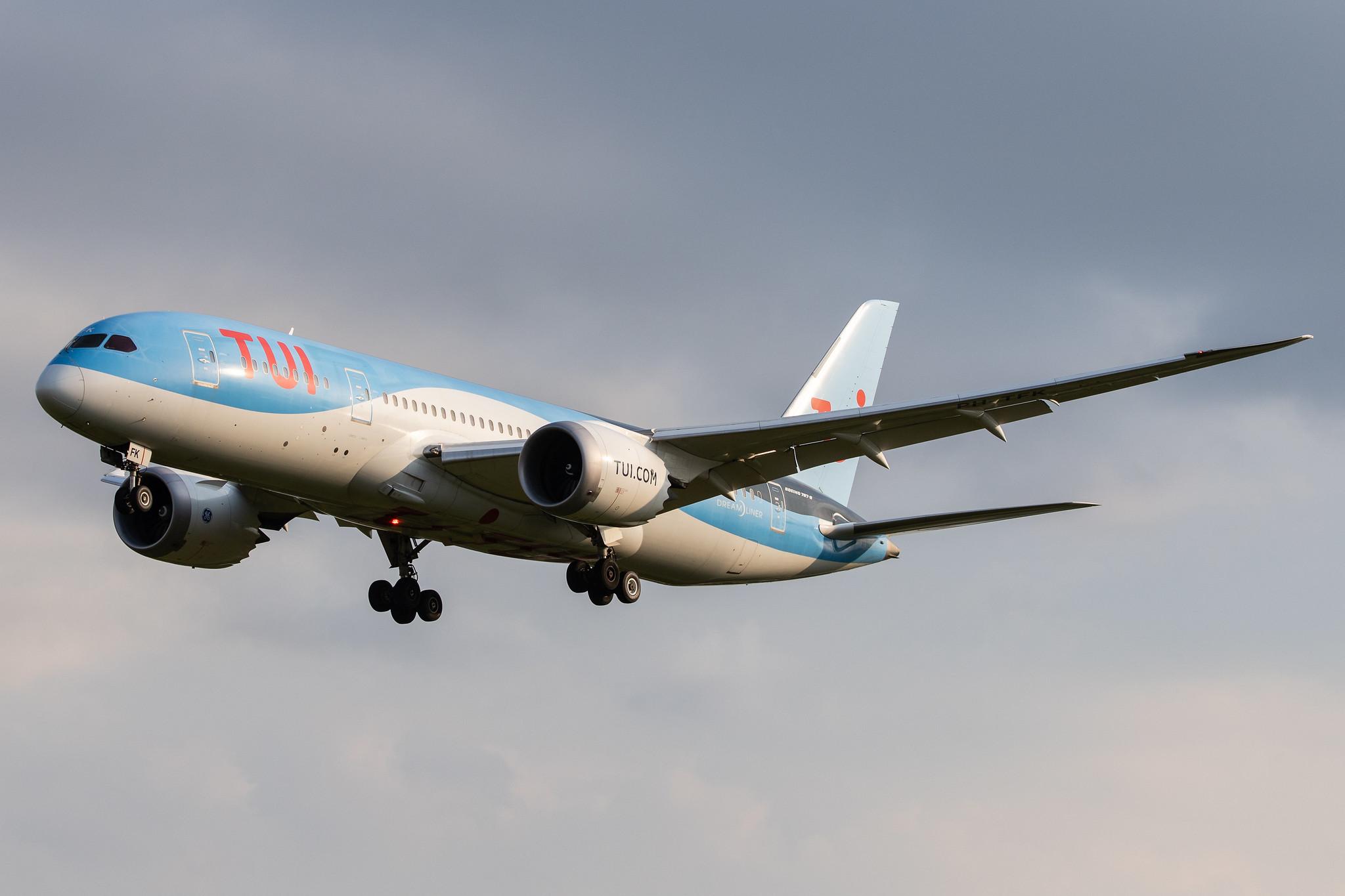 Hamburg Airport: TUI (X3 / TUI) | Operator: TUI fly Netherlands |  Boeing 787-8 Dreamliner B788 | PH-TFK | MSN 36427