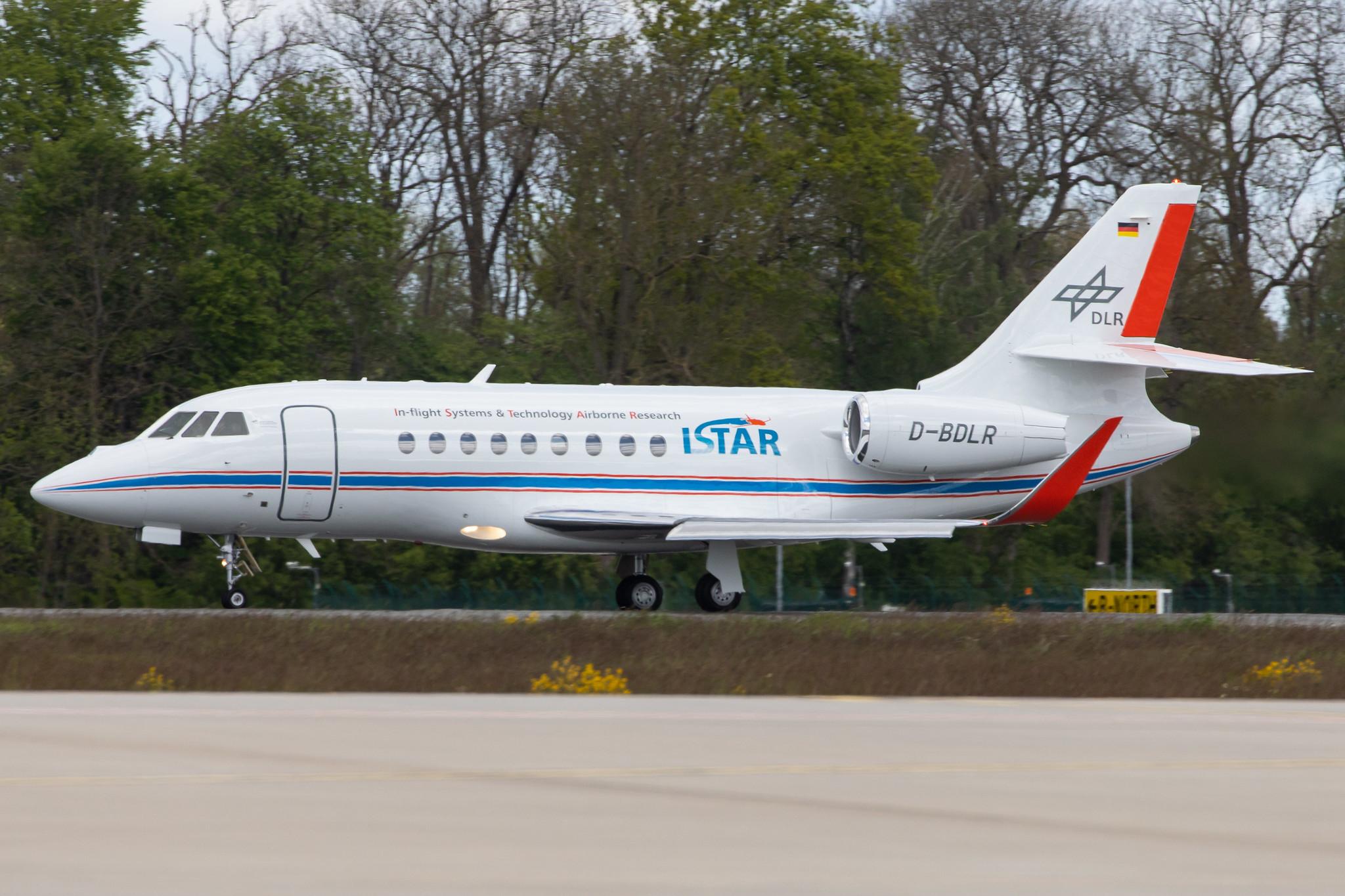 Flughafen Rostock-Laage: Flughafen Rostock-Laage: DLR Flugbetriebe |  Dassault Aviation Falcon 2000LX F2TH | D-BDLR | MSN 006
