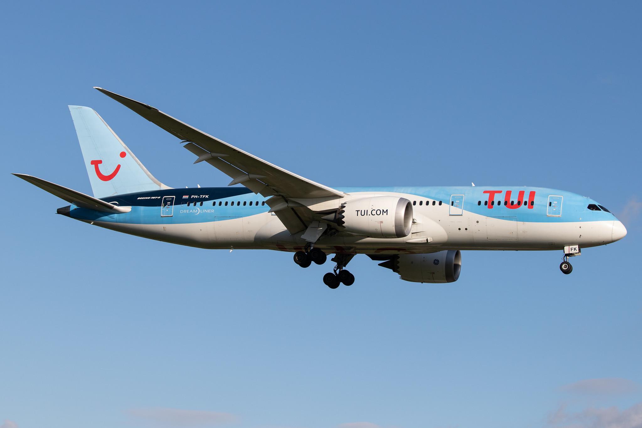 Hamburg Airport: TUI (X3 / TUI) | Operator: TUI fly Netherlands |  Boeing 787-8 Dreamliner B788 | PH-TFK | MSN 36427