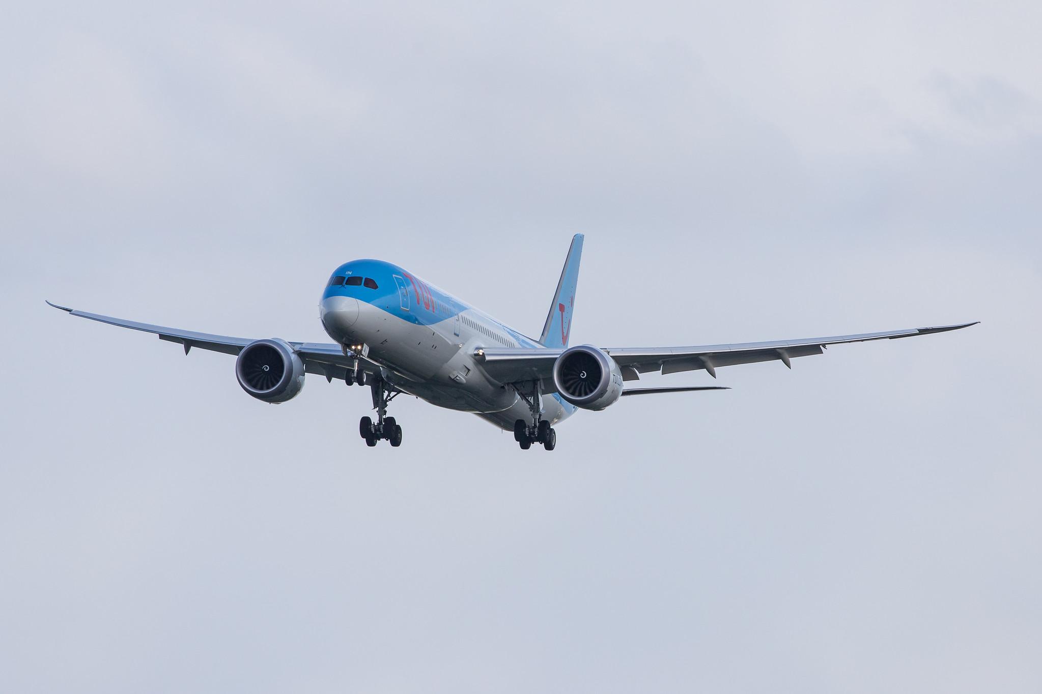 Hamburg Airport: TUI (X3 / TUI) | Operator: TUI Airways |  Boeing 787-9 Dreamliner B789 | G-TUIN | MSN 64293