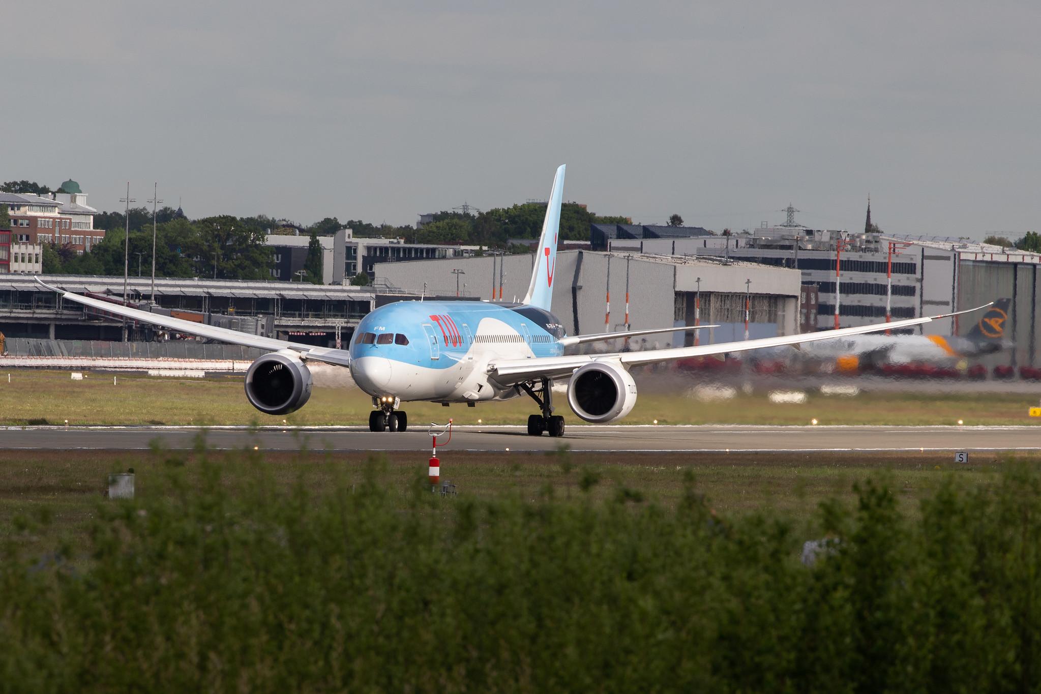 Hamburg Airport: TUI (X3 / TUI) | Operator: TUI fly Netherlands |  Boeing 787-8 Dreamliner B788 | PH-TFM | MSN 36429
