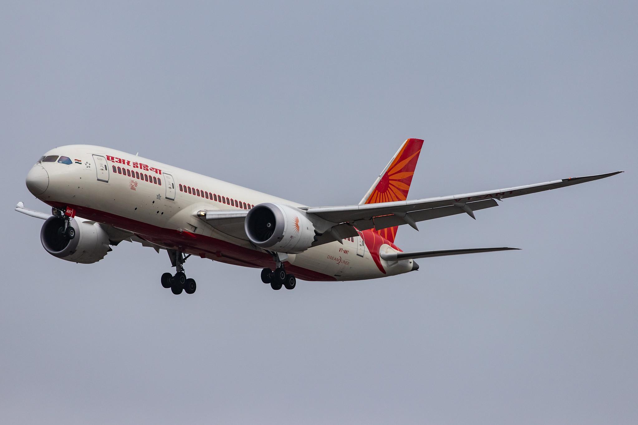 London Heathrow Airport: Air India (AI / AIC) |  Boeing 787-8 Dreamliner B788 | VT-ANT | MSN 36291