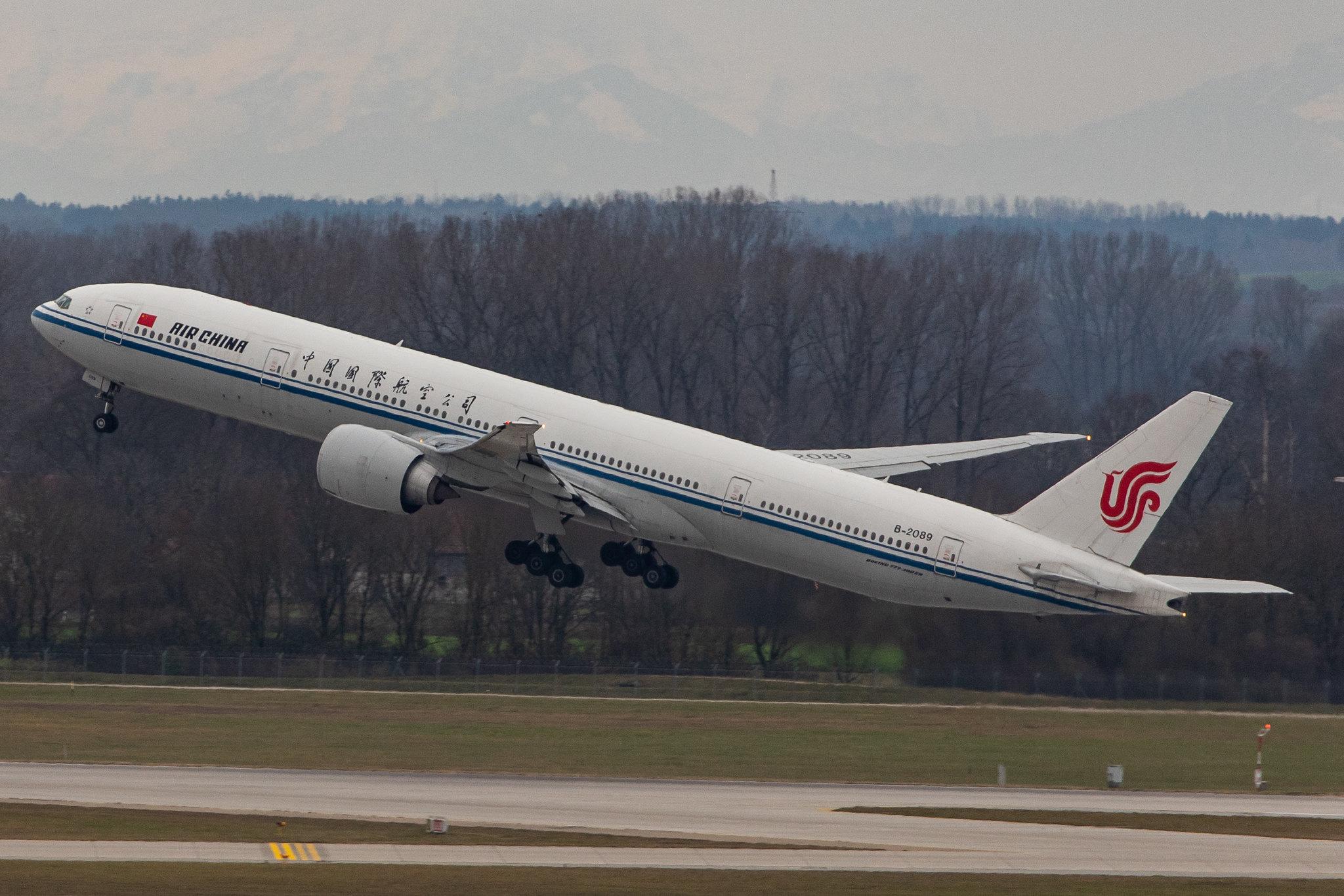 Munich Airport: Air China (CA / CCA) |  Boeing 777-39L(ER) B77W | B-2089 | MSN 38675