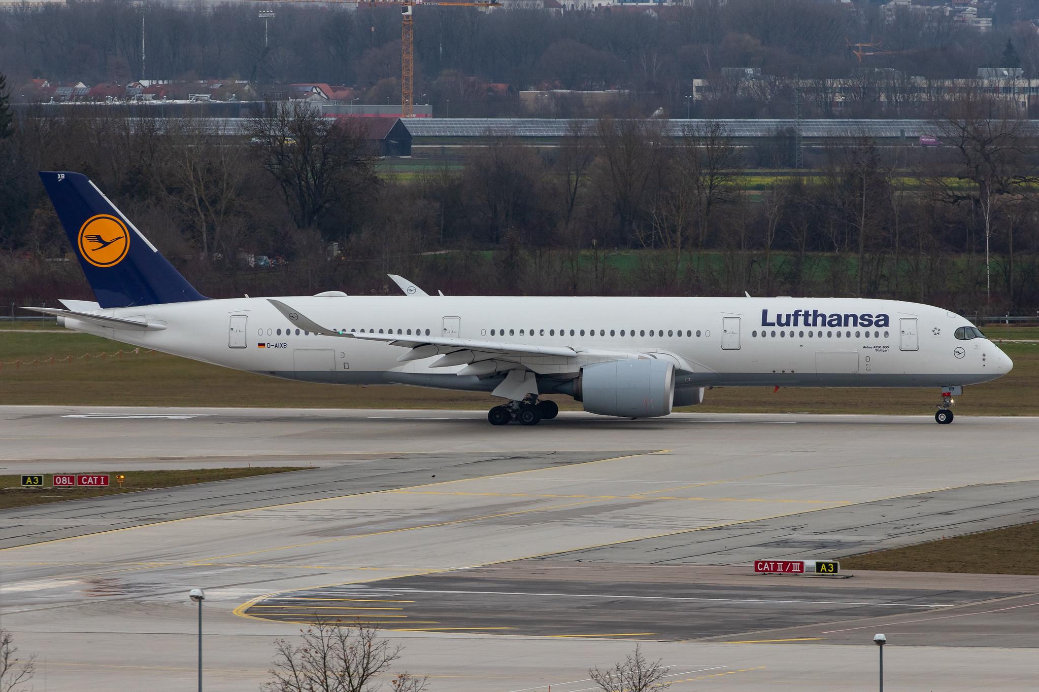 Munich Airport: Lufthansa (LH / DLH) |  Airbus A350-941 A359 | D-AIXB | MSN 080