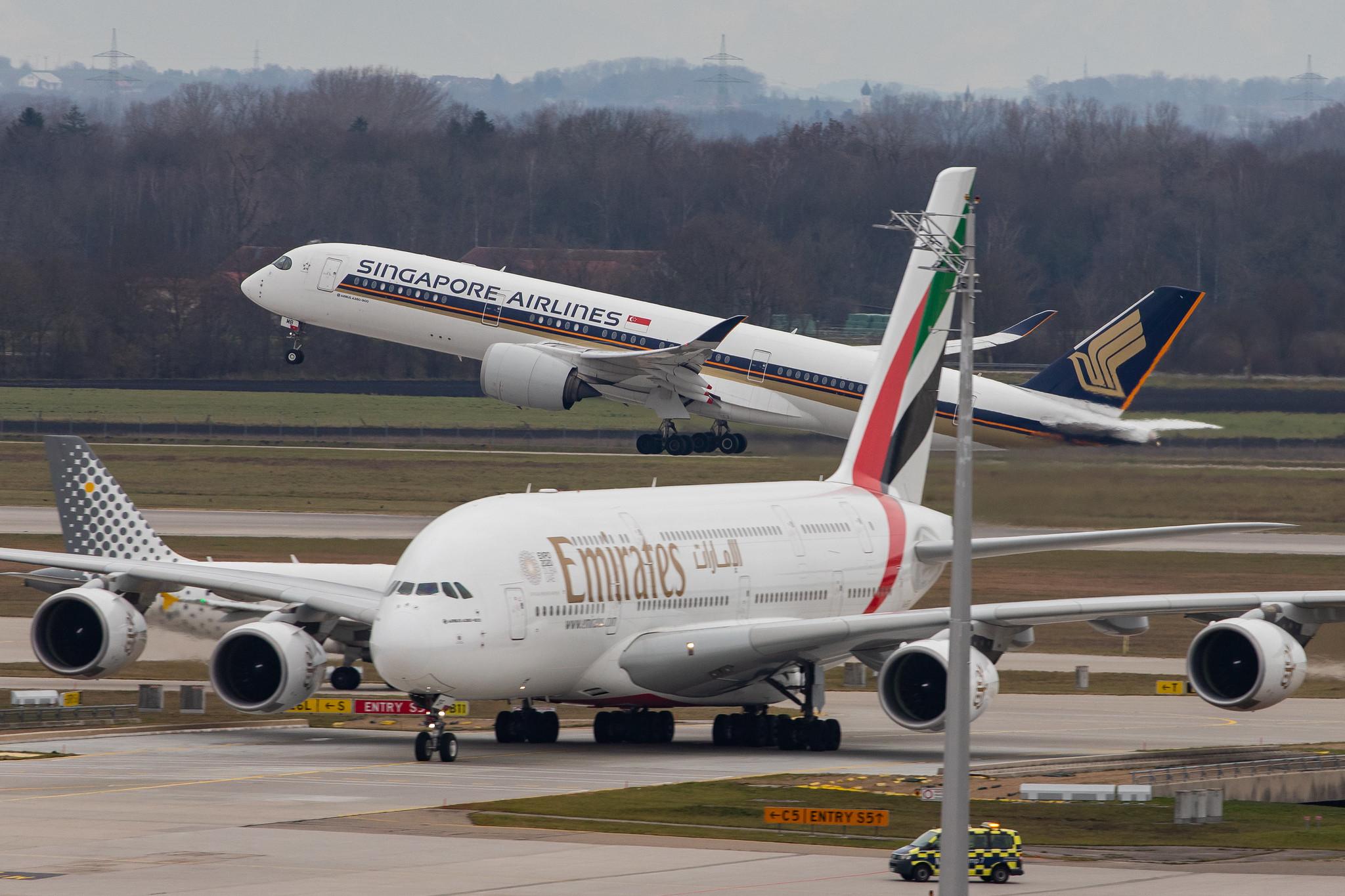 Munich Airport: Emirates (EK / UAE) |  Airbus A380-861 A388 | A6-EDF | MSN 007