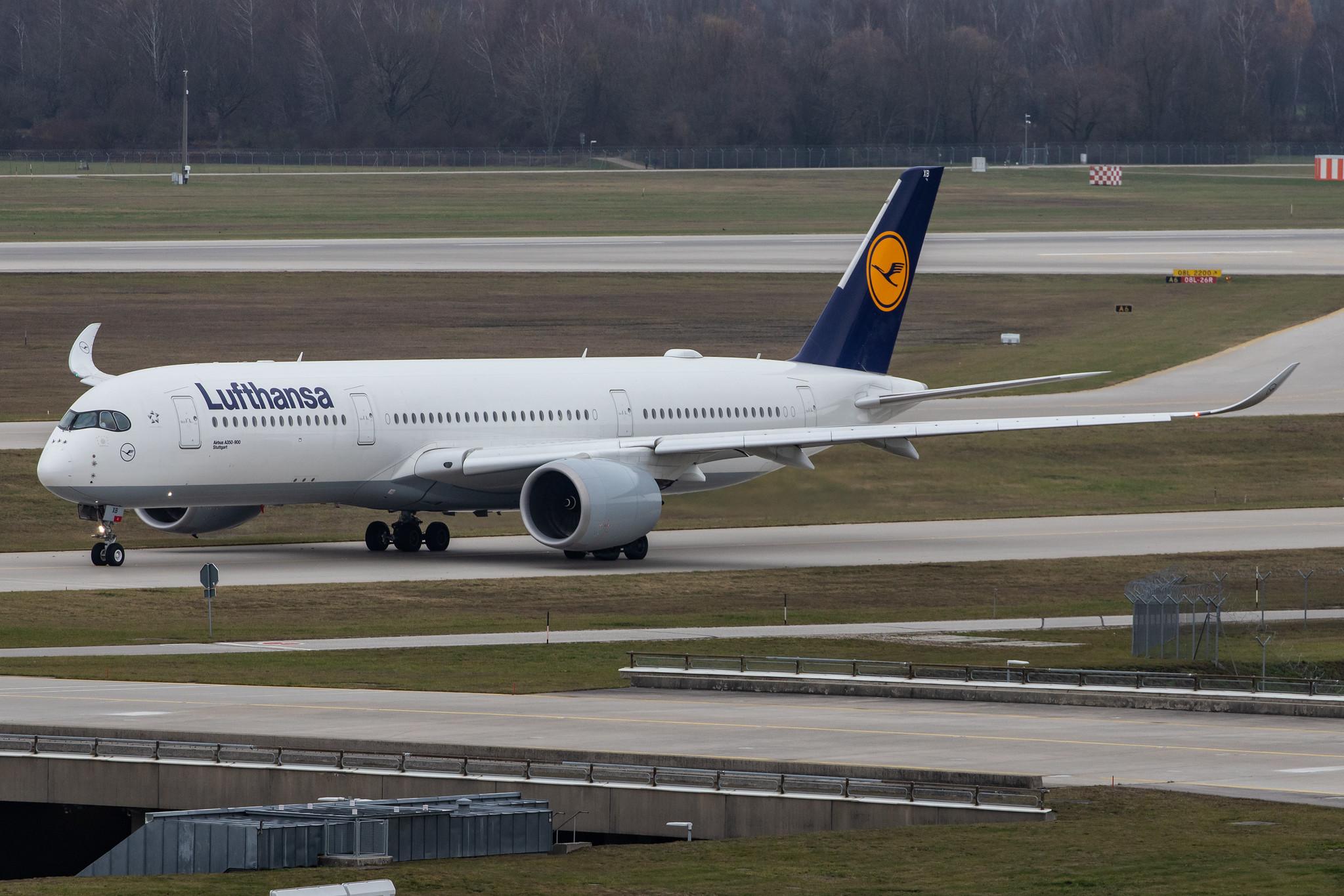 Munich Airport: Lufthansa (LH / DLH) |  Airbus A350-941 A359 | D-AIXB | MSN 080