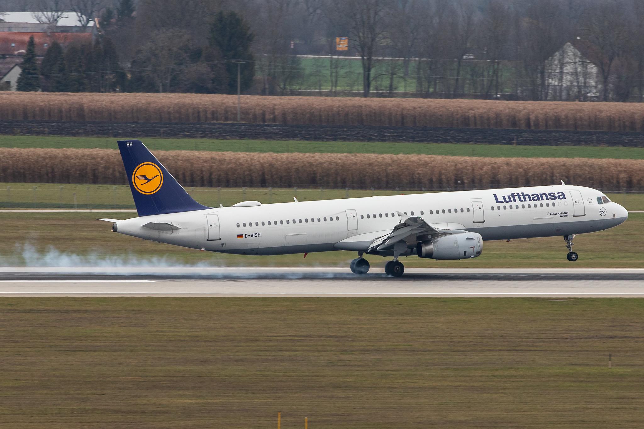 Munich Airport: Lufthansa (LH / DLH) |  Airbus A321-231 A321 | D-AISH | MSN 3265