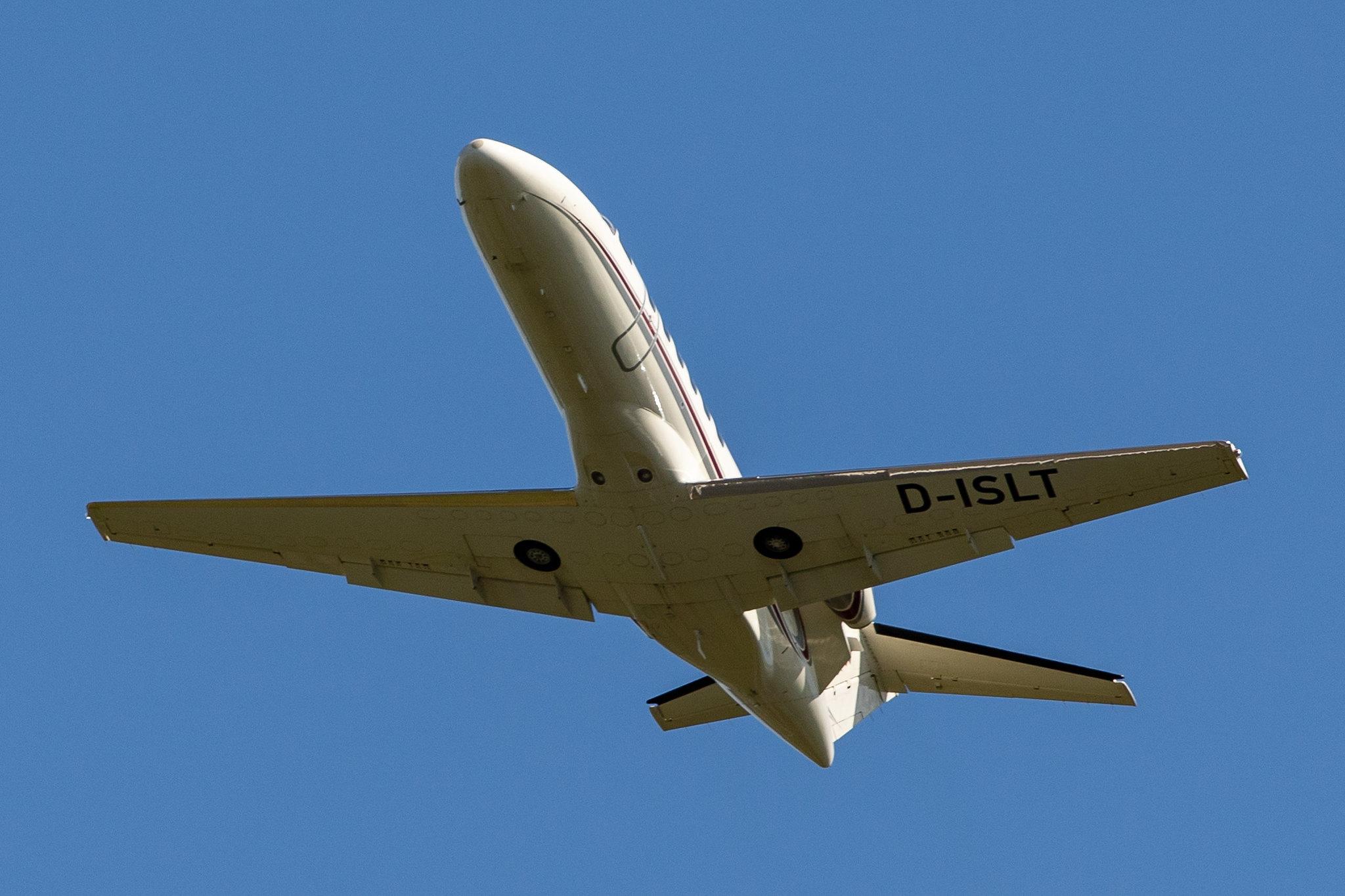 Hamburg Airport: Sylt Air (/ AWU) |  Cessna 525A Citation CJ2+ C25A | D-ISLT | MSN 525A-0427