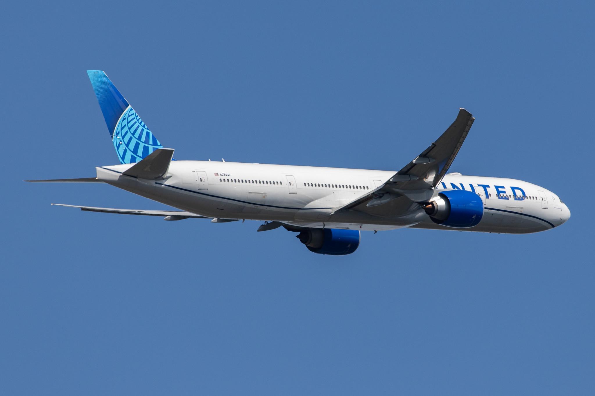 Frankfurt Airport: United Airlines (UA / UAL) |  Boeing 777-300(ER) B77W | N2749U | MSN 66589