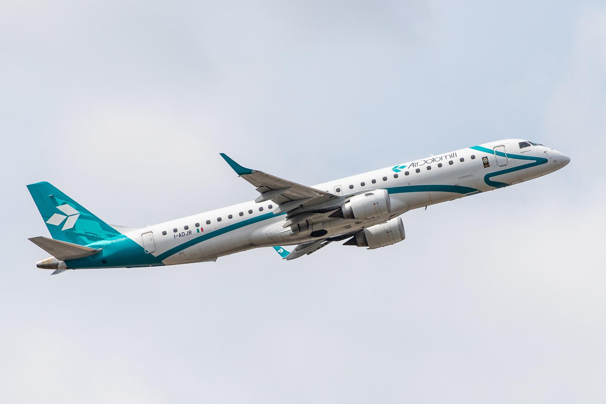 Frankfurt Airport: Air Dolomiti (EN / DLA) |  Embraer E195LR E195 | I-ADJR | MSN 19000595