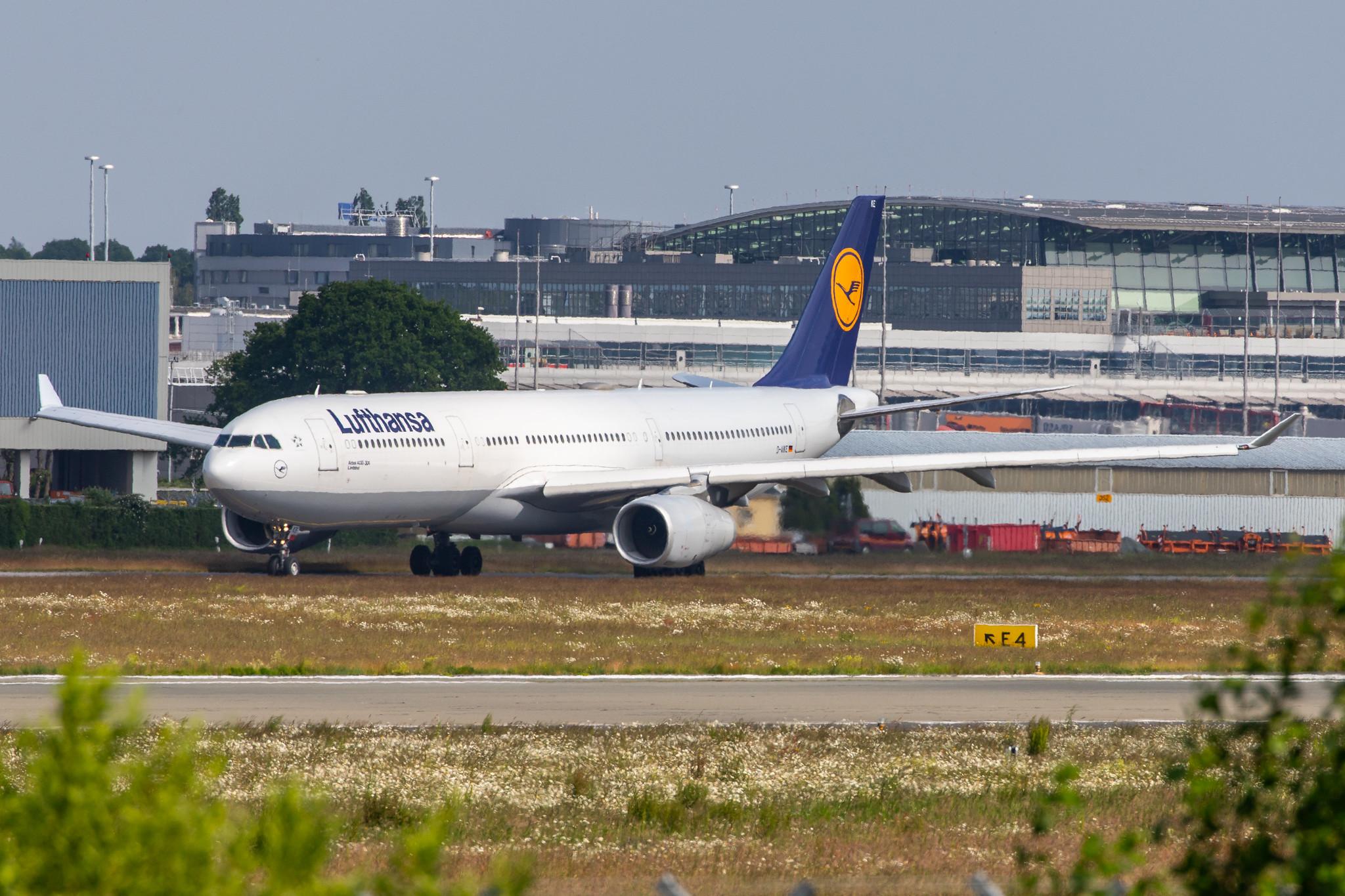 Hamburg Airport: Lufthansa (LH / DLH) |  Airbus A330-343 A333 | D-AIKE | MSN 0636