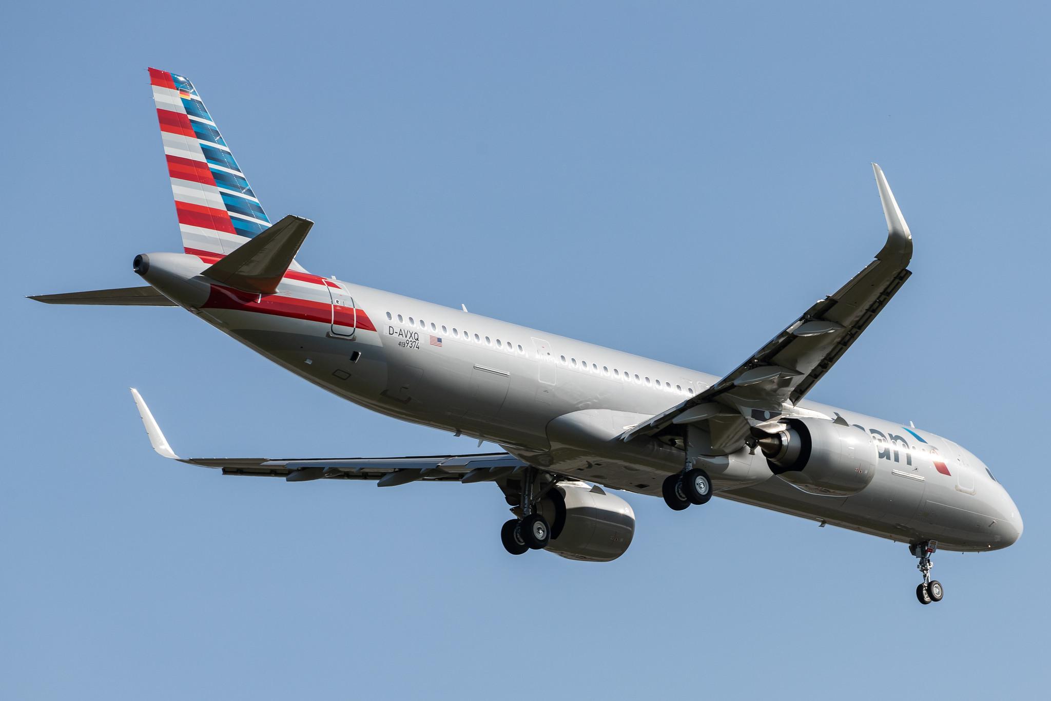Hamburg Airport: American Airlines (AA / AAL) |  Airbus A321-253NX A21N | D-AVXQ | MSN 9374 (N413AN)